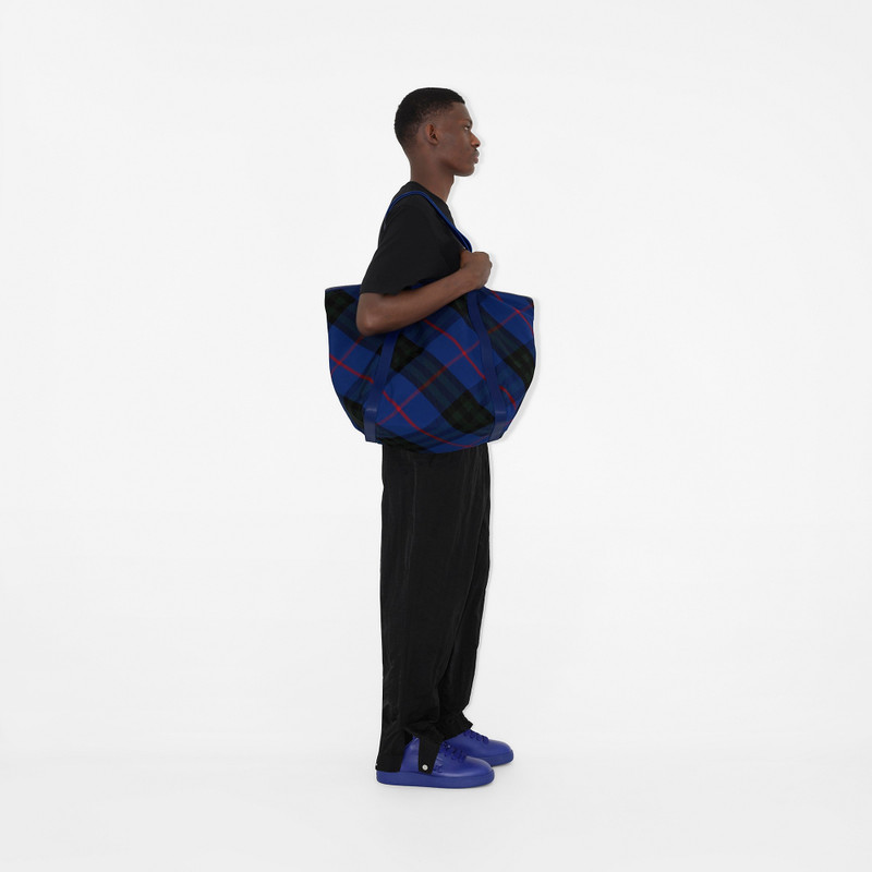 Burberry Festival Tote Bag outlook