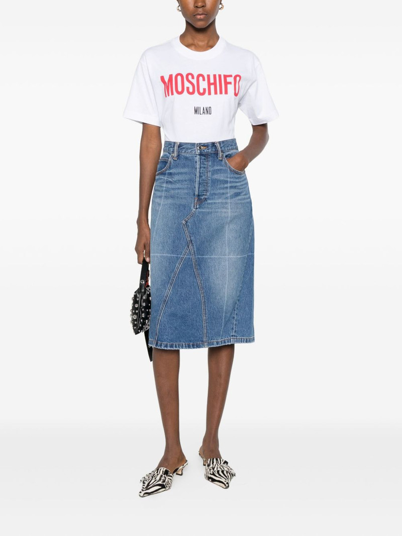 Moschino logo-print T-shirt outlook