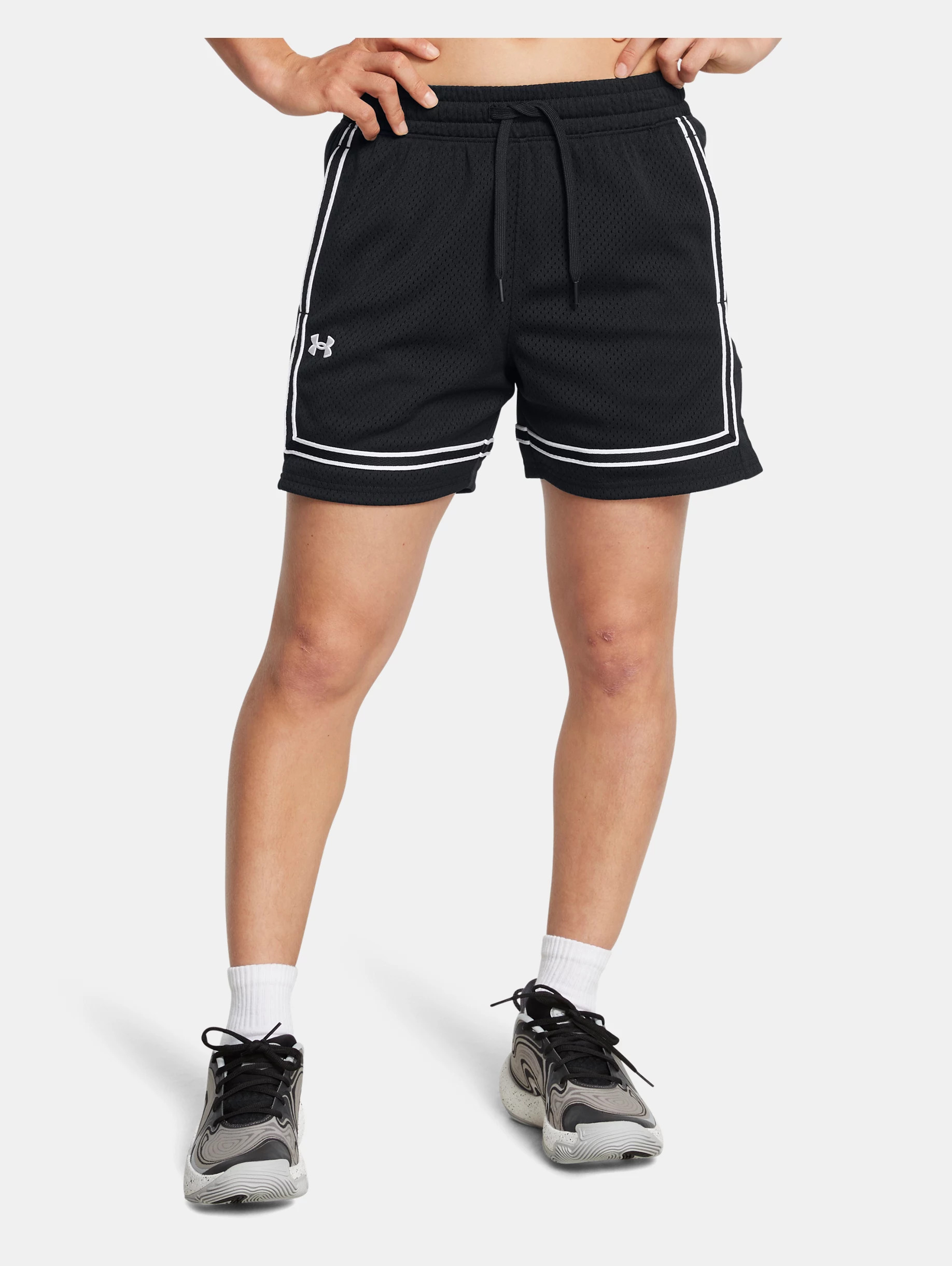 Women's UA Zone Pro 5" Mesh Shorts - 2