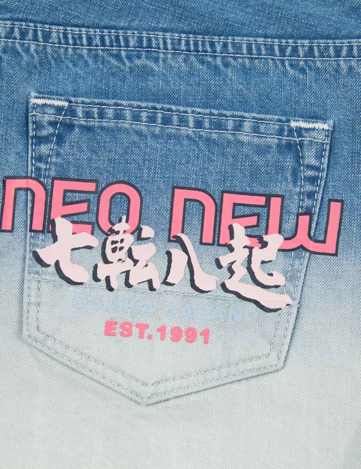 SEAGULL AND SLOGAN PRINT TIE-DYED DENIM SHORTS - 13