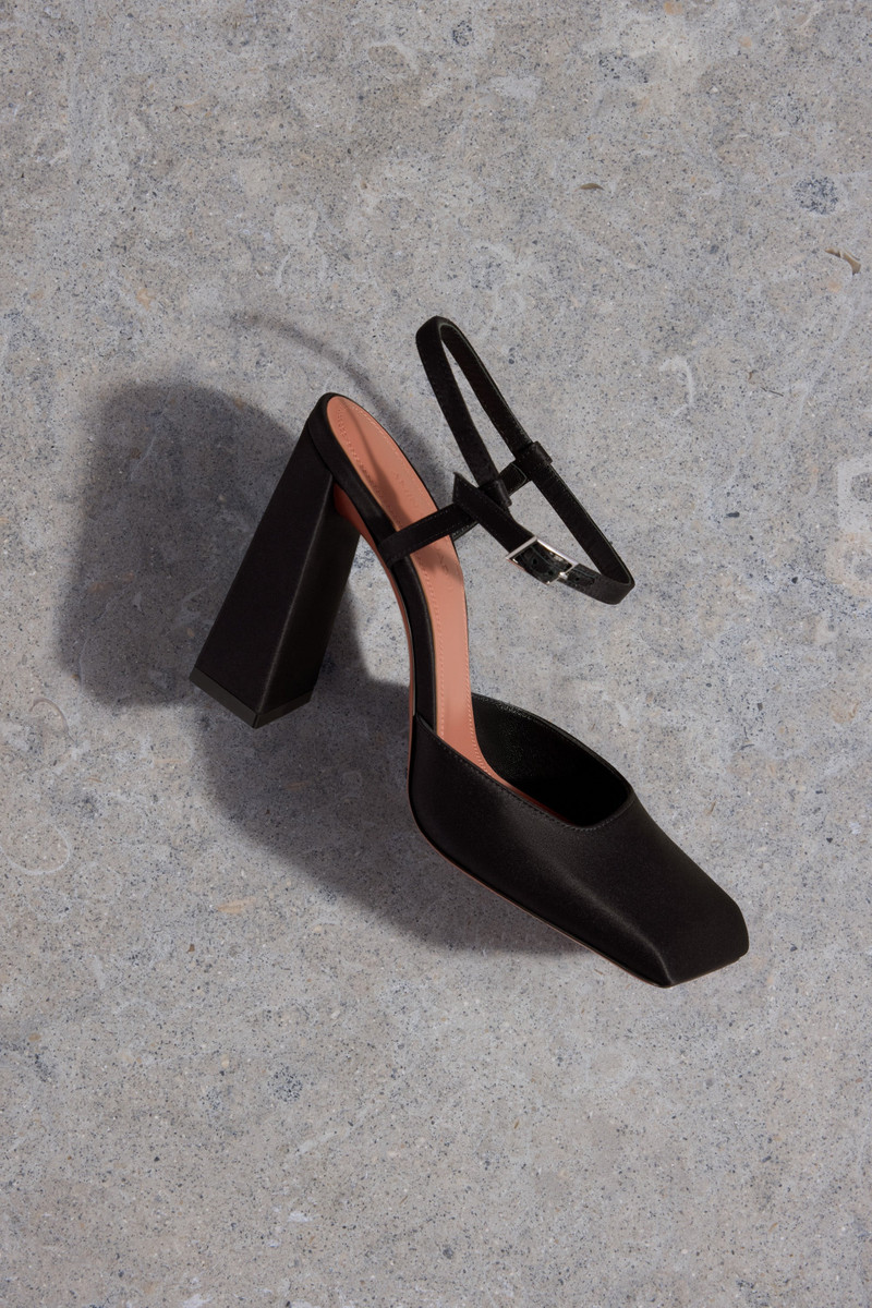 CHARLOTTE PUMP BLACK SATIN AND SILVER BUCKLE 4