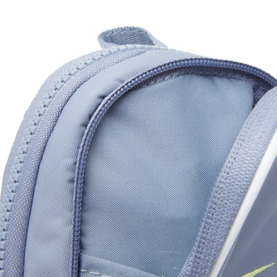 Nike Nike Sportswear Essentials Crossbody Bag (1L) outlook