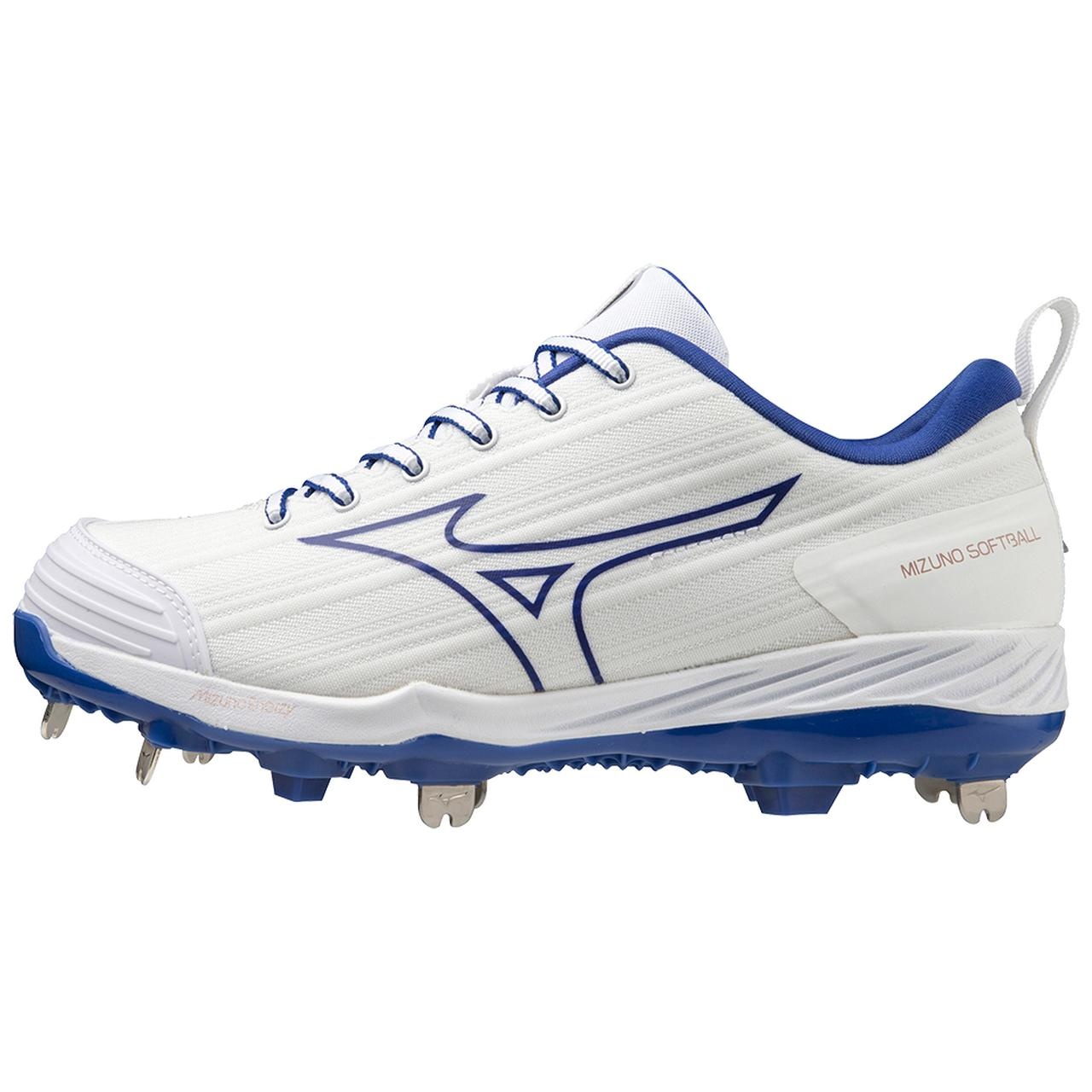 Mizuno Sweep 6 Low Women's Metal Fastpitch Softball Cleat - 1