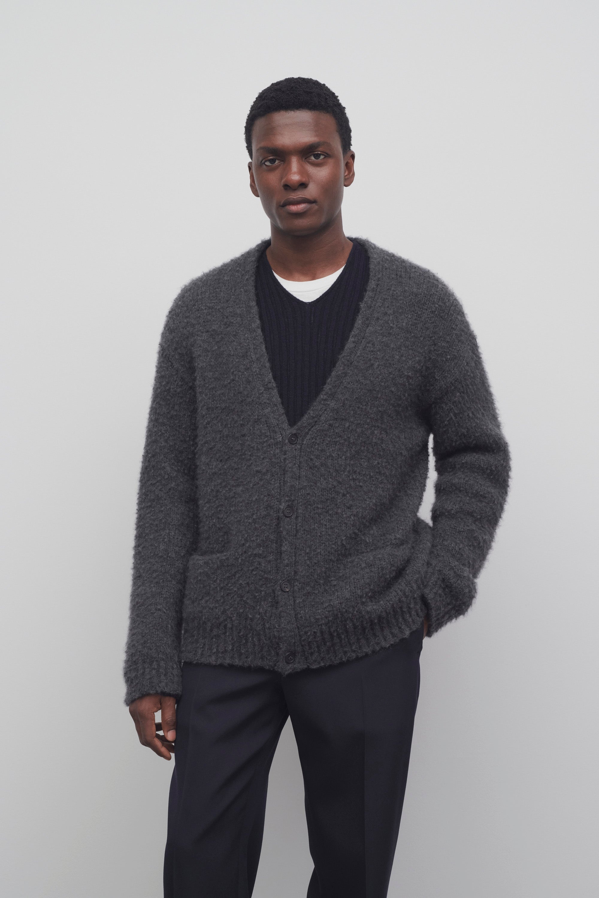 Dars Cardigan in Cashmere - 3