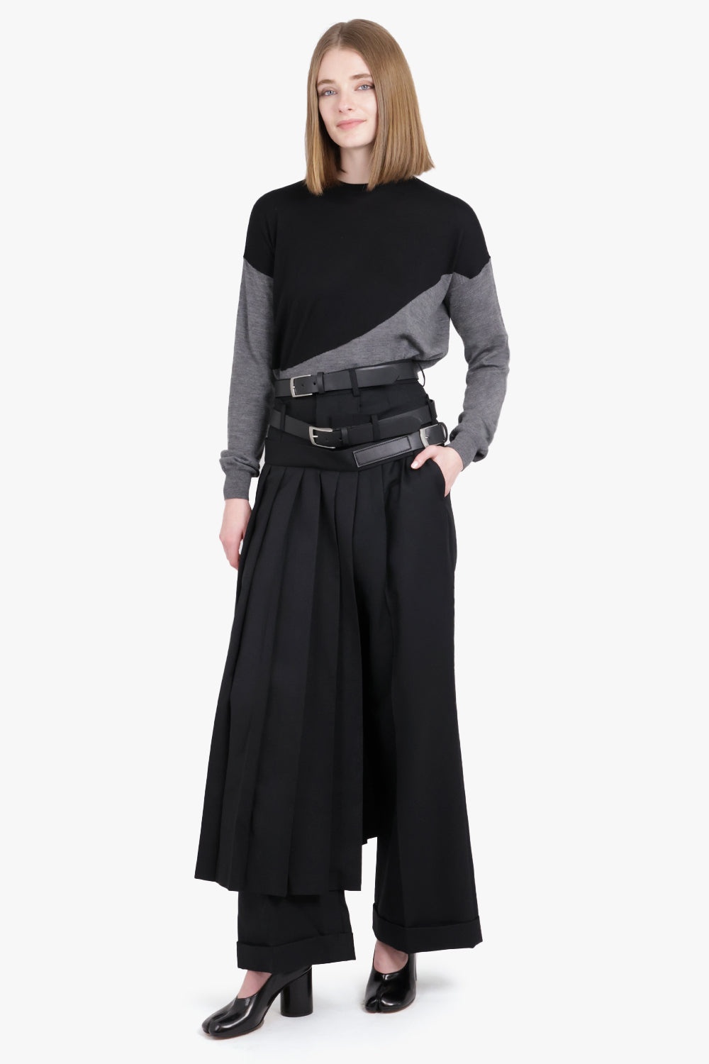 BUCKLE DETAIL CROSS OVER PLEAT PANEL PANT | BLACK - 2