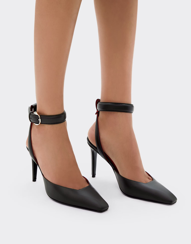 Leather Heeled Sandal 6