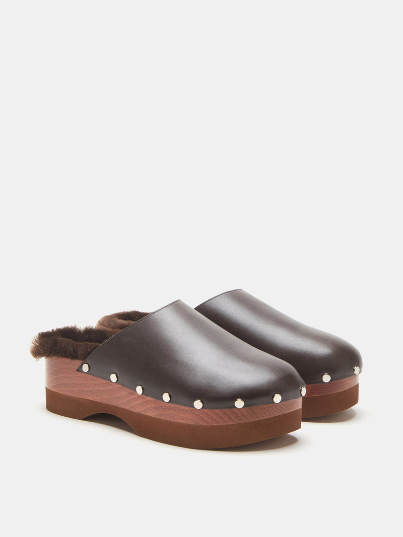 LE MONDE BÉRYL Clog / Chocolate Leather Mink Shearling outlook