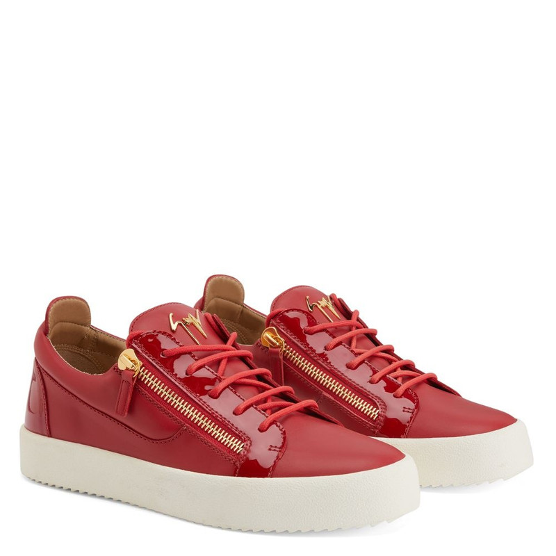 Giuseppe Zanotti Frankie outlook