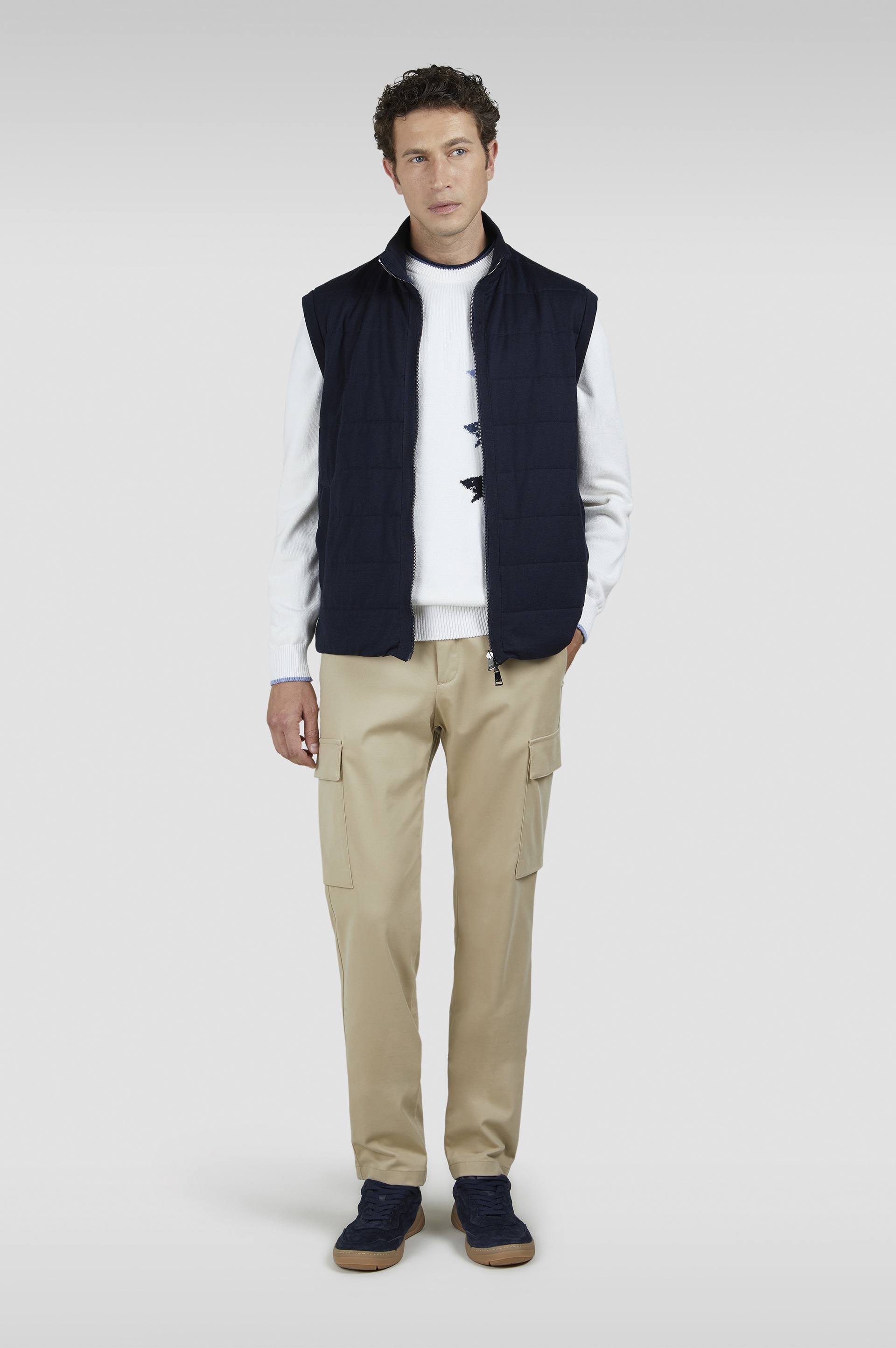 REVERSIBLE VEST IN COTTON, SILK, AND TYPHOON® PLATINUM - 2