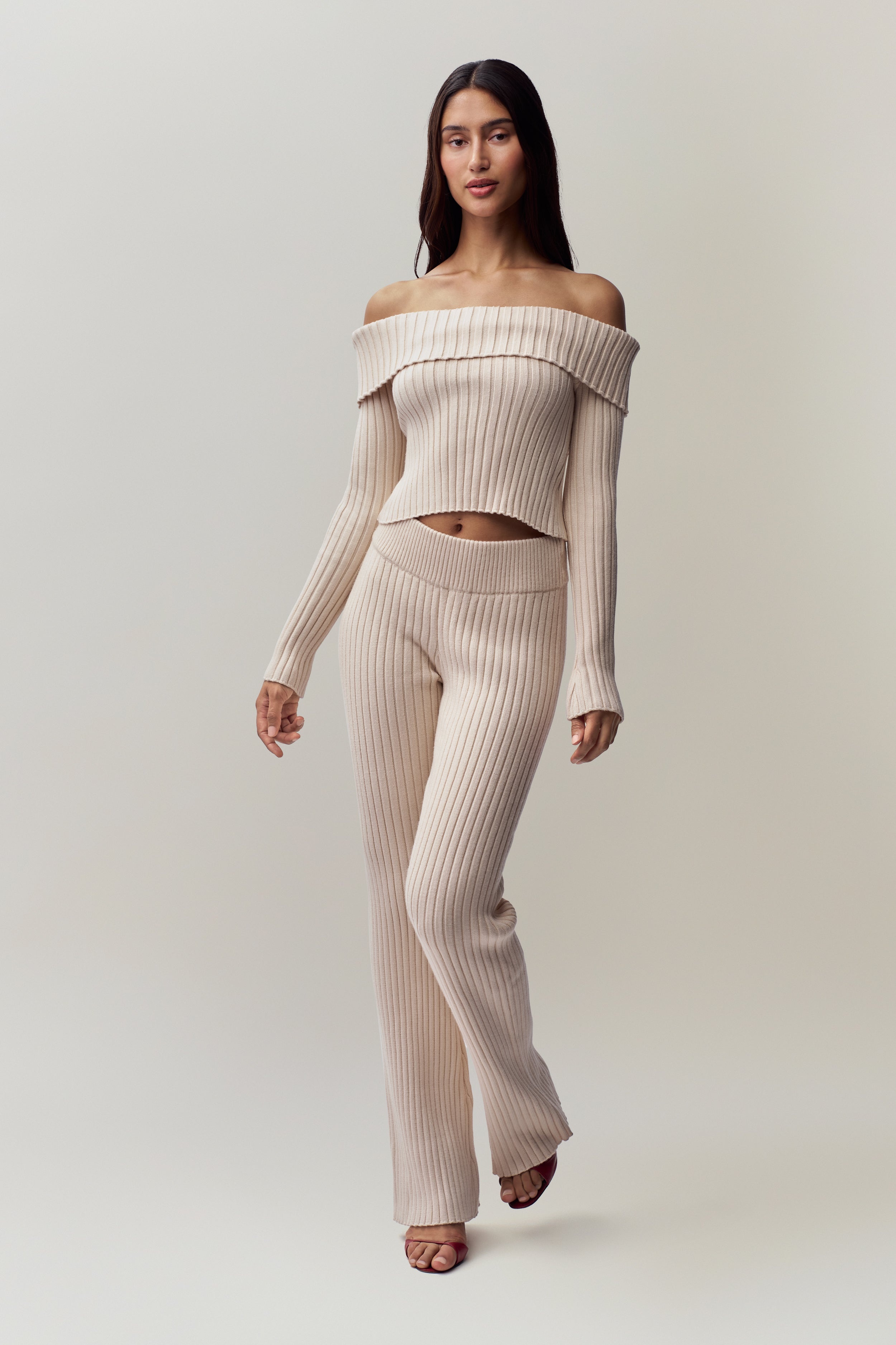 THALIA OFF SHOULDER SWEATER - 3