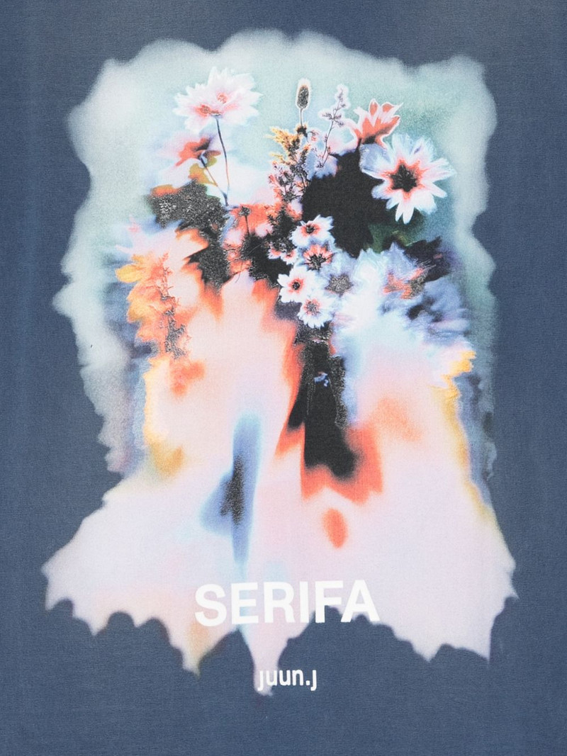 floral print T-shirt 3