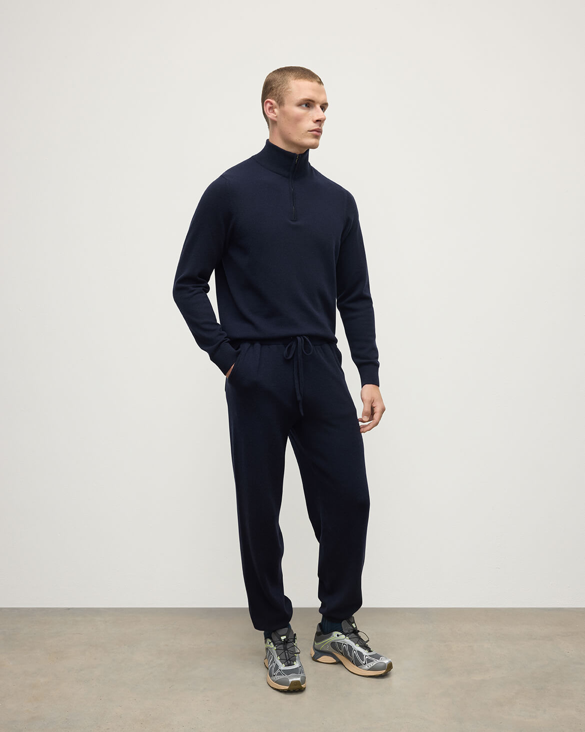 Tapered Cashmere Navy Joggers - 3