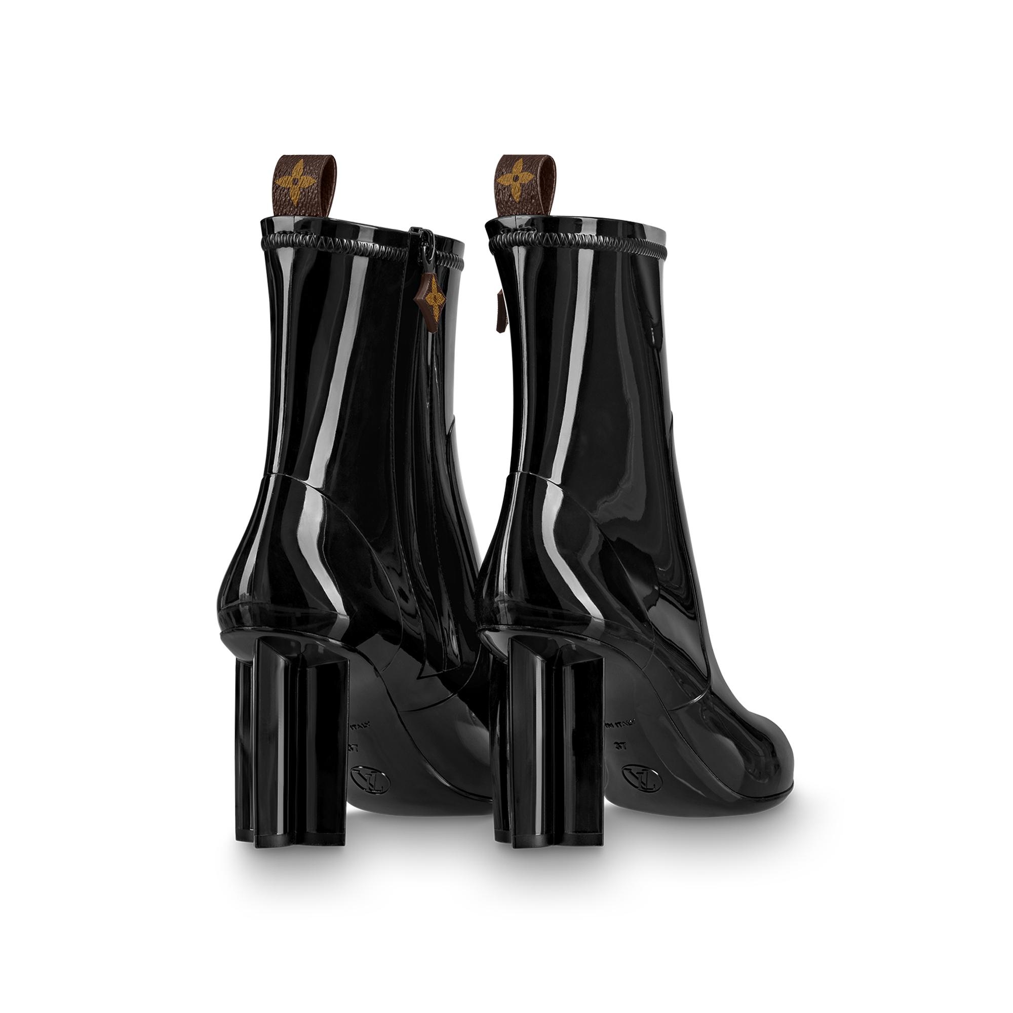 Silhouette Ankle Boot - 5