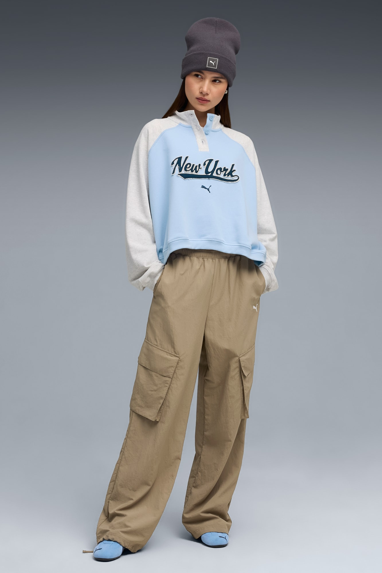 Wardrobe Essentials NYC Crew Women - 5