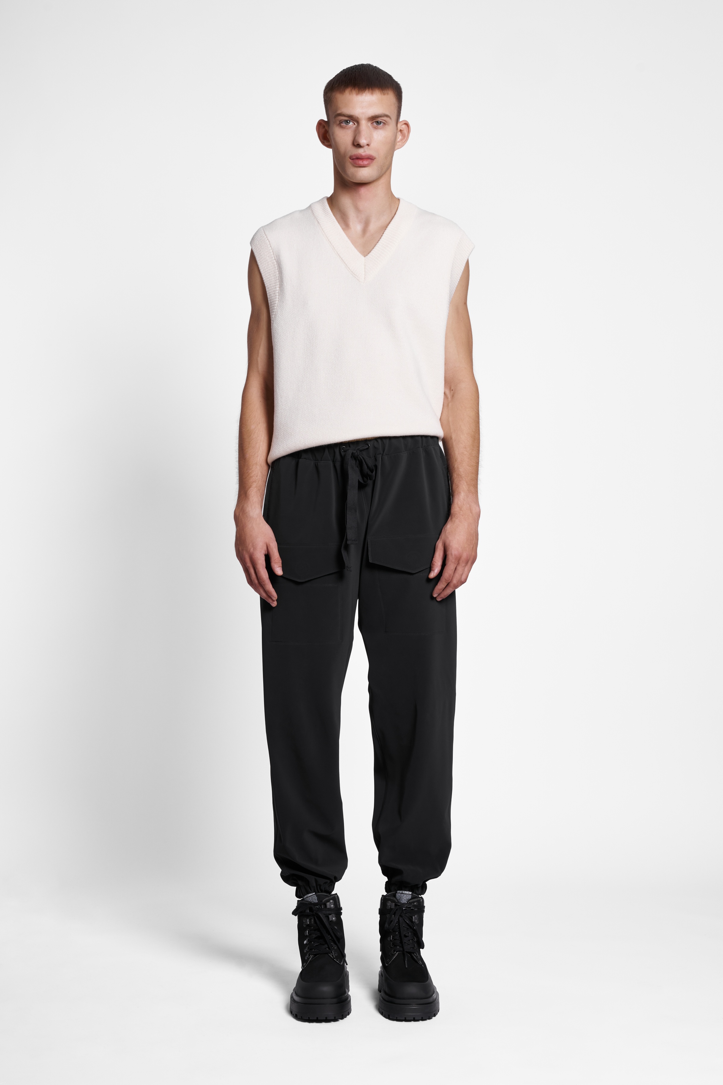 Dala Matte Trousers Black - 2