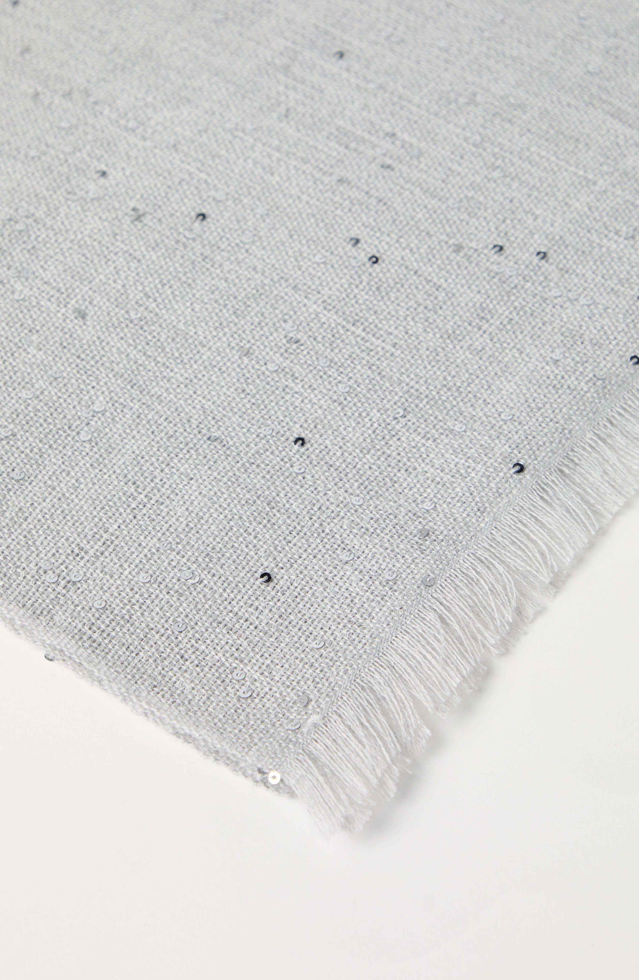 Brunello Cucinelli Cashmere and silk Diamond yarn scarf in Fog at Nordstrom - 3