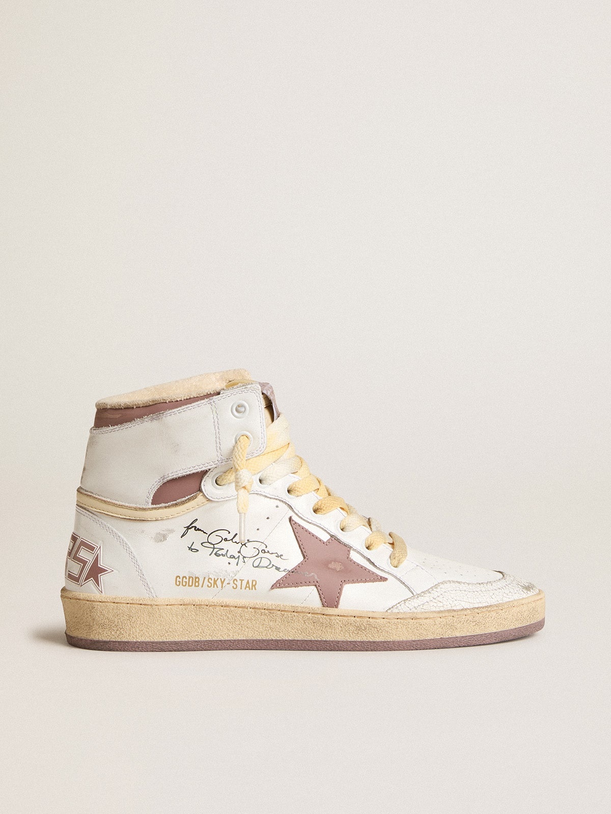 Sky-Star in white leather with pink leather star - 1