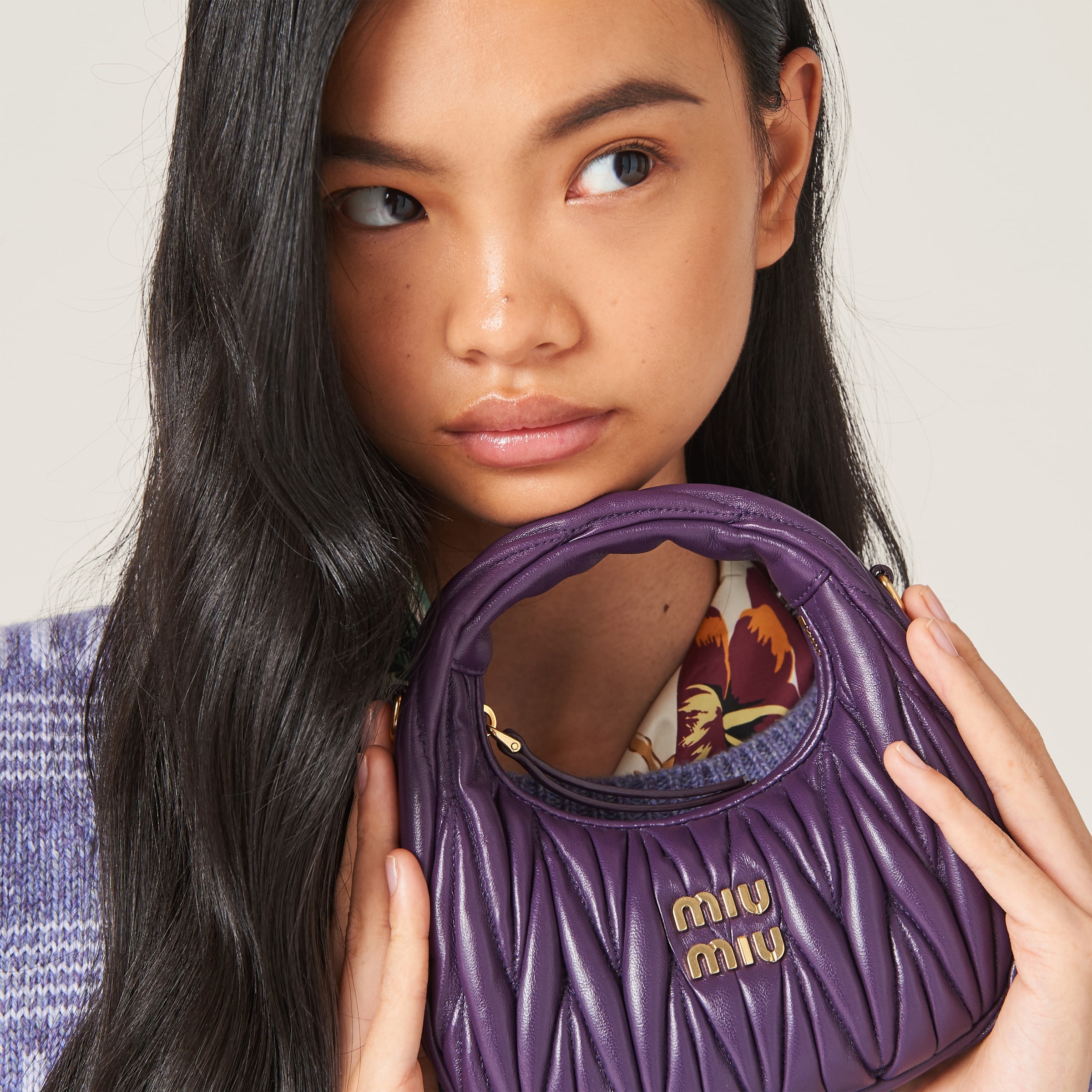 Wander matelassé nappa leather hobo mini-bag - 5