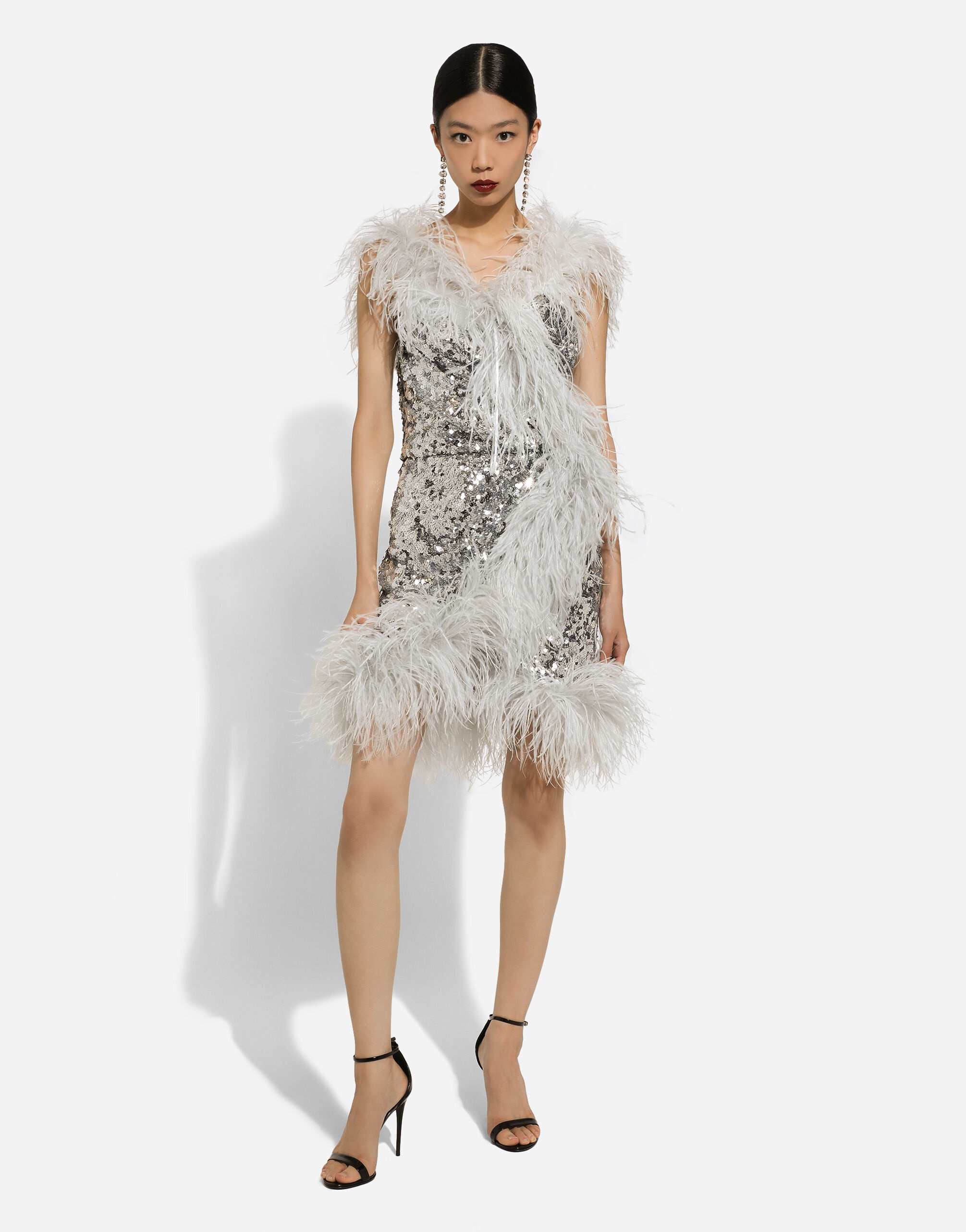 Short sequined wrap dress with feather trims - 2