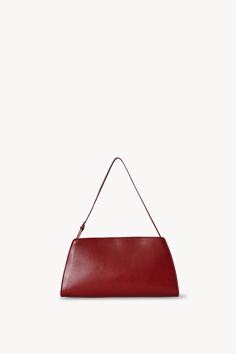 Dalia Baguette in Leather 1