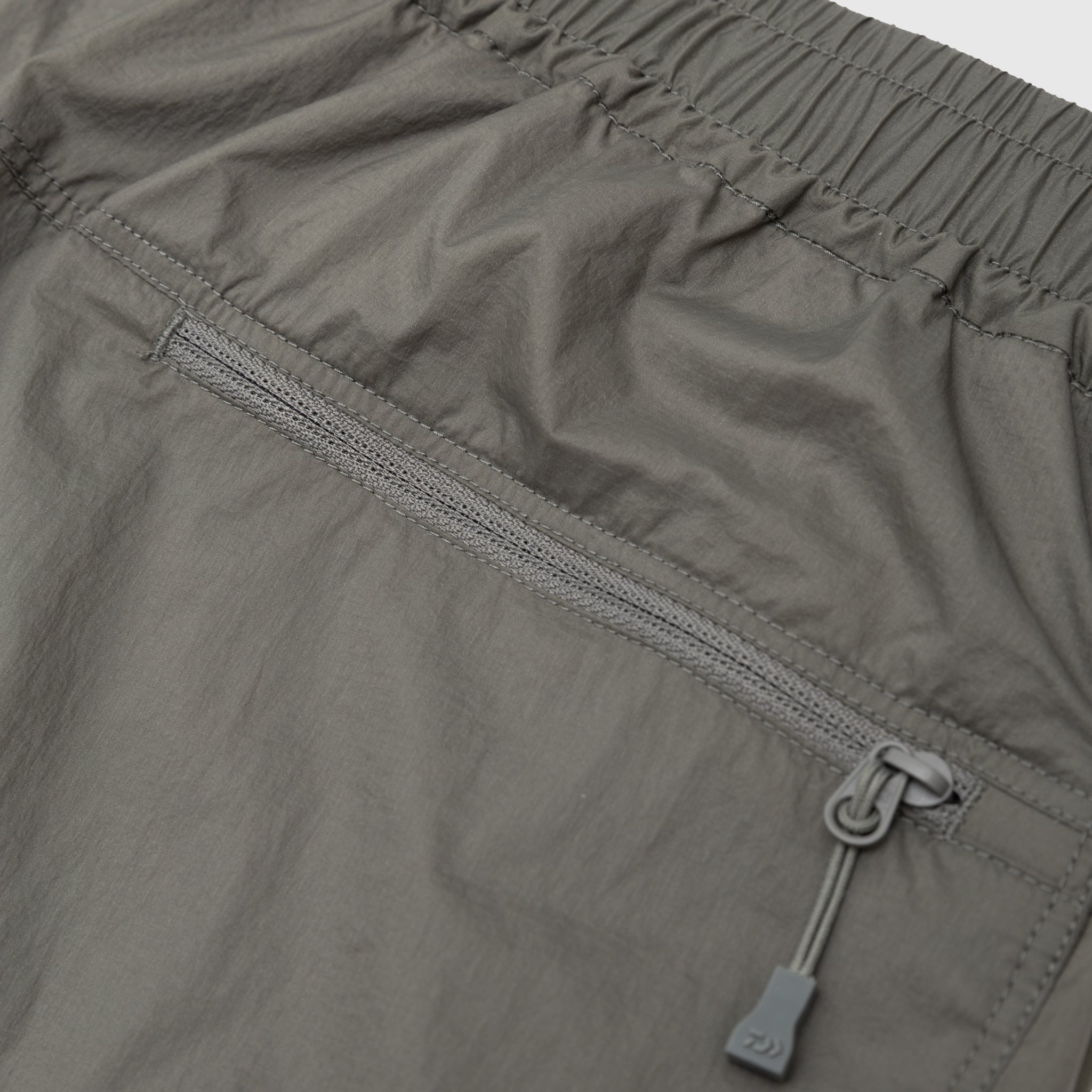 TECH WIND SHELL SHORTS - 5