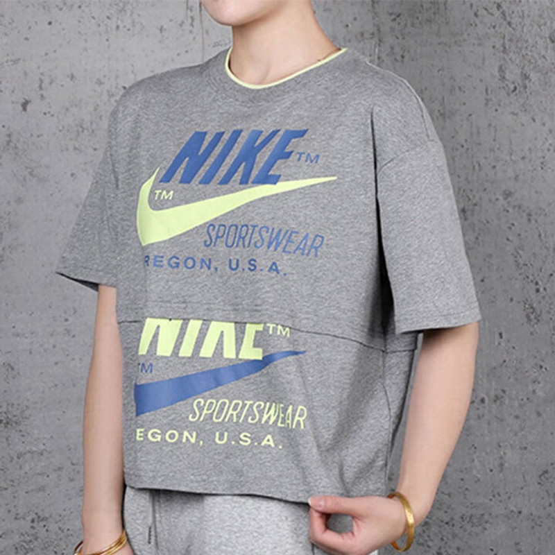 Nike (WMNS) Nike Logo Splicing Casual Short Sleeve 'Gray' CJ2041-091 outlook