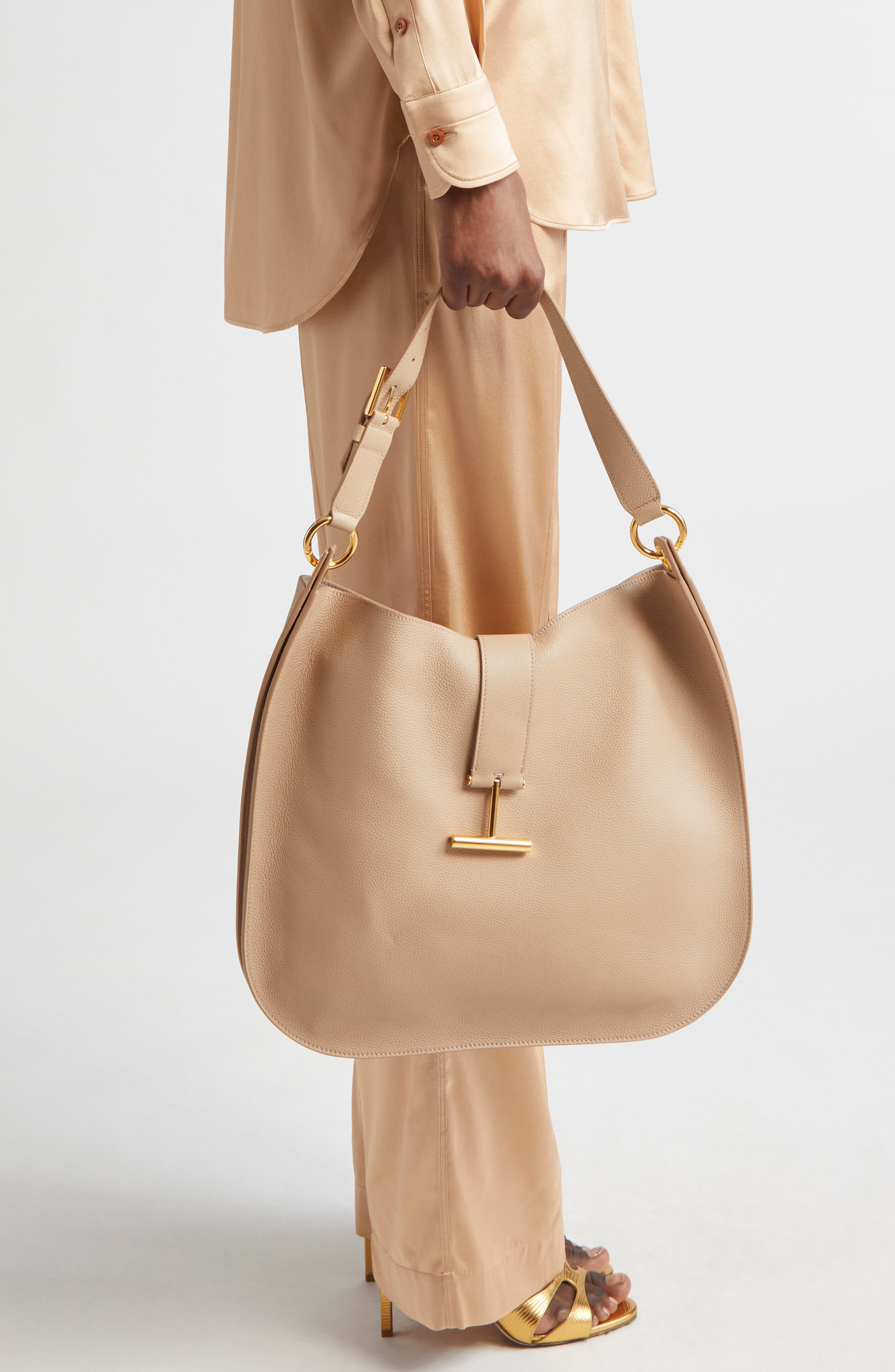 TOM FORD Large Tara Leather Hobo Bag in 1J013 Light Beige at Nordstrom - 3