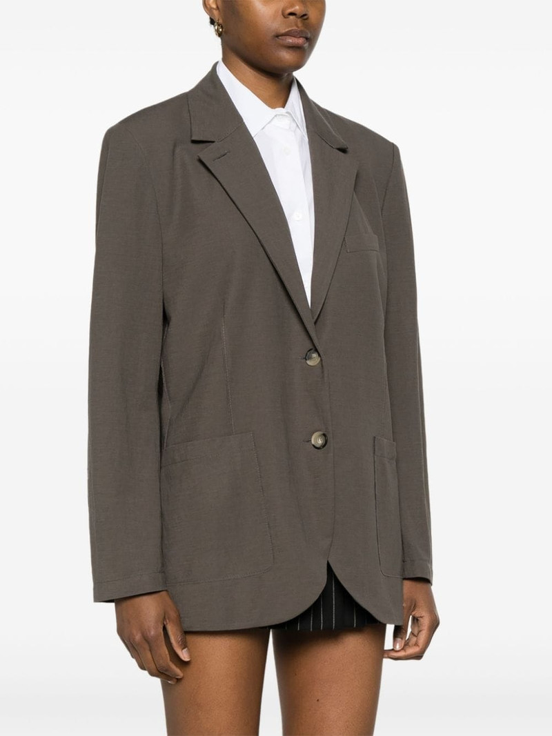 single-breasted blazer 3