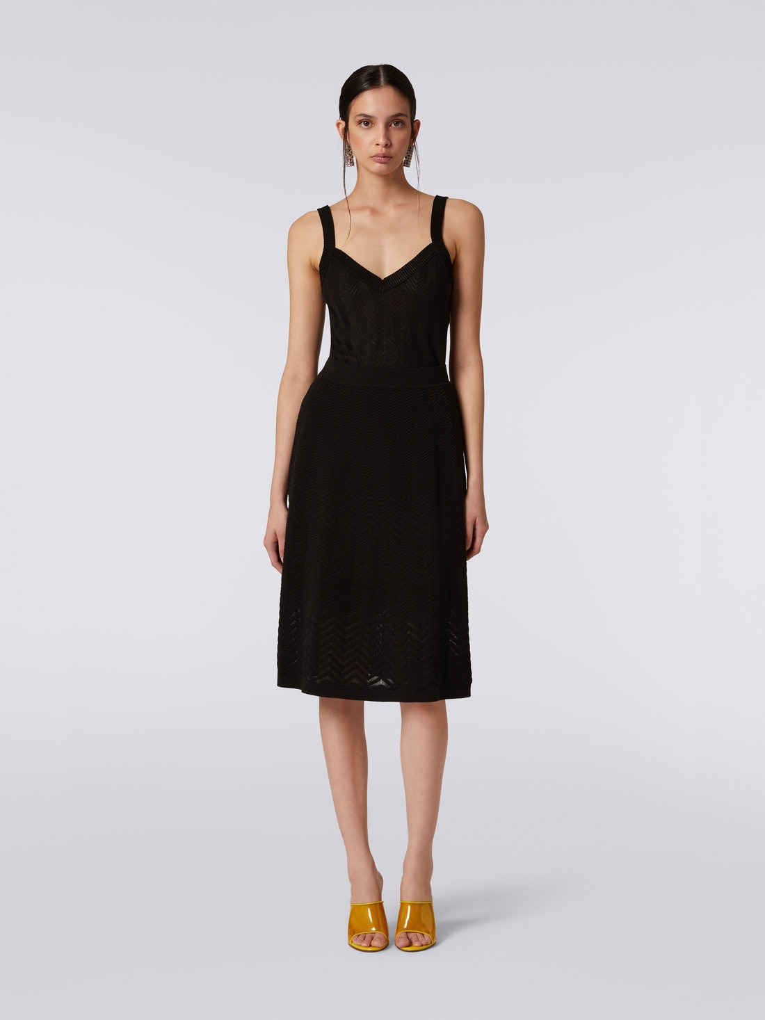 Wool longuette skirt with tone-on-tone zigzag - 2