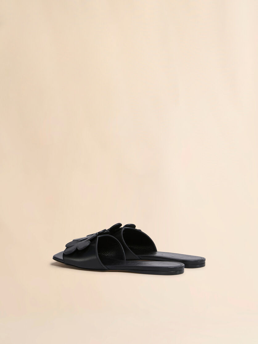 BLACK LEATHER DAISY SANDAL - 3