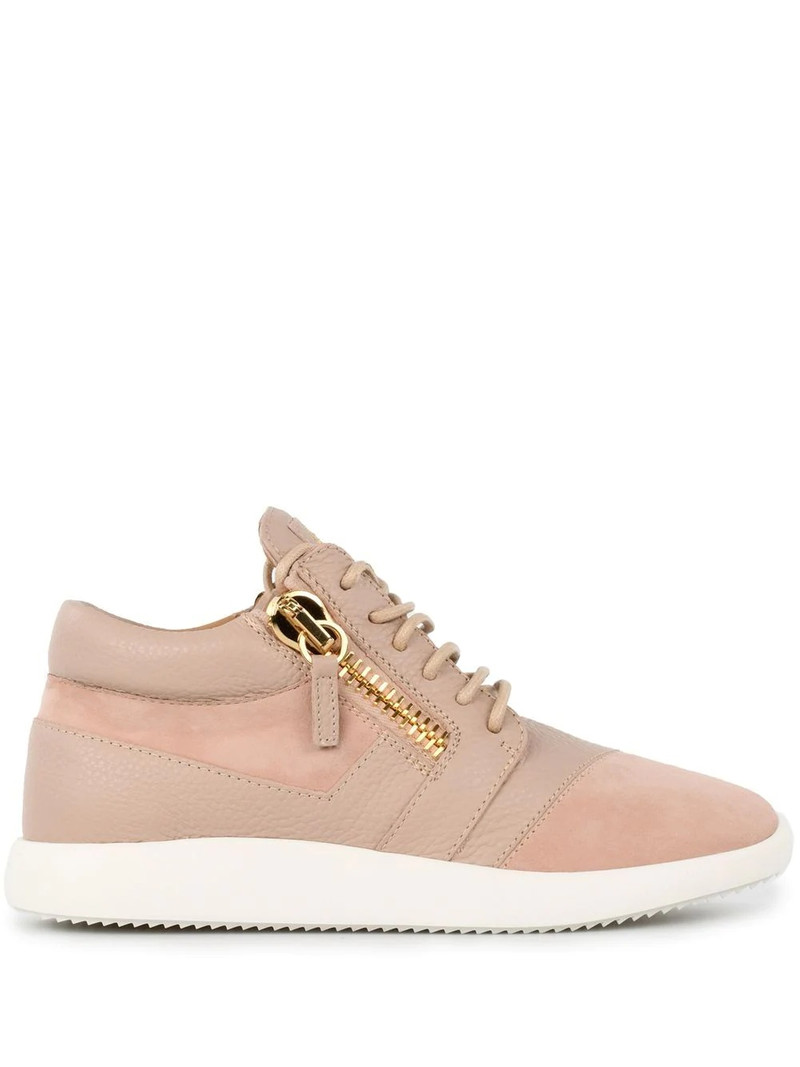Runner low-top sneakers 1