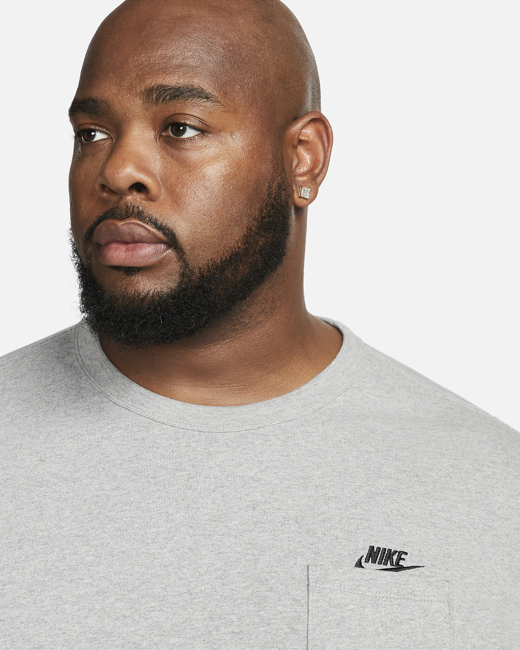 Nike Sportswear Premium Essentials Men's Pocket T-Shirt - 8