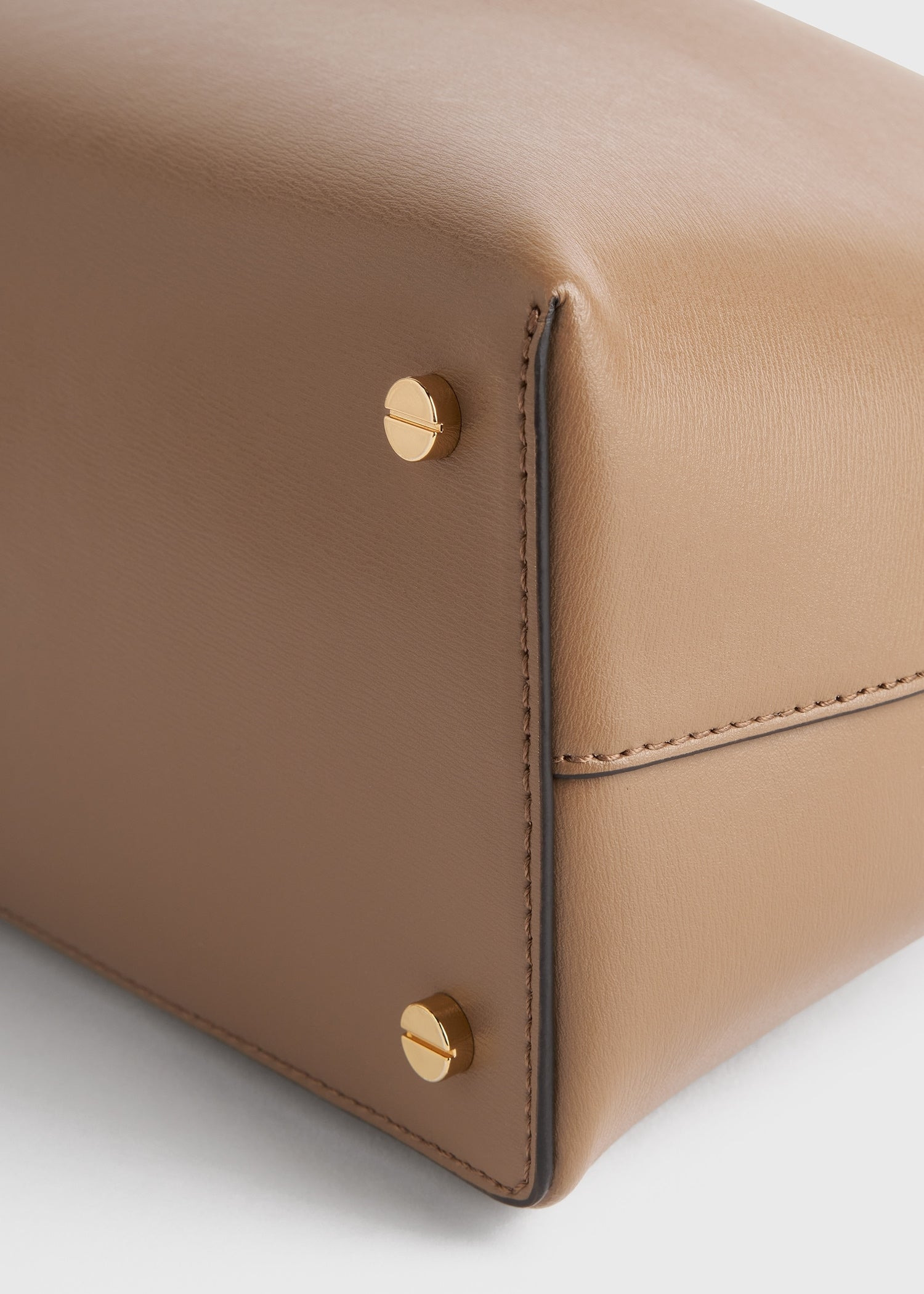 T-Lock leather top handle camel - 6