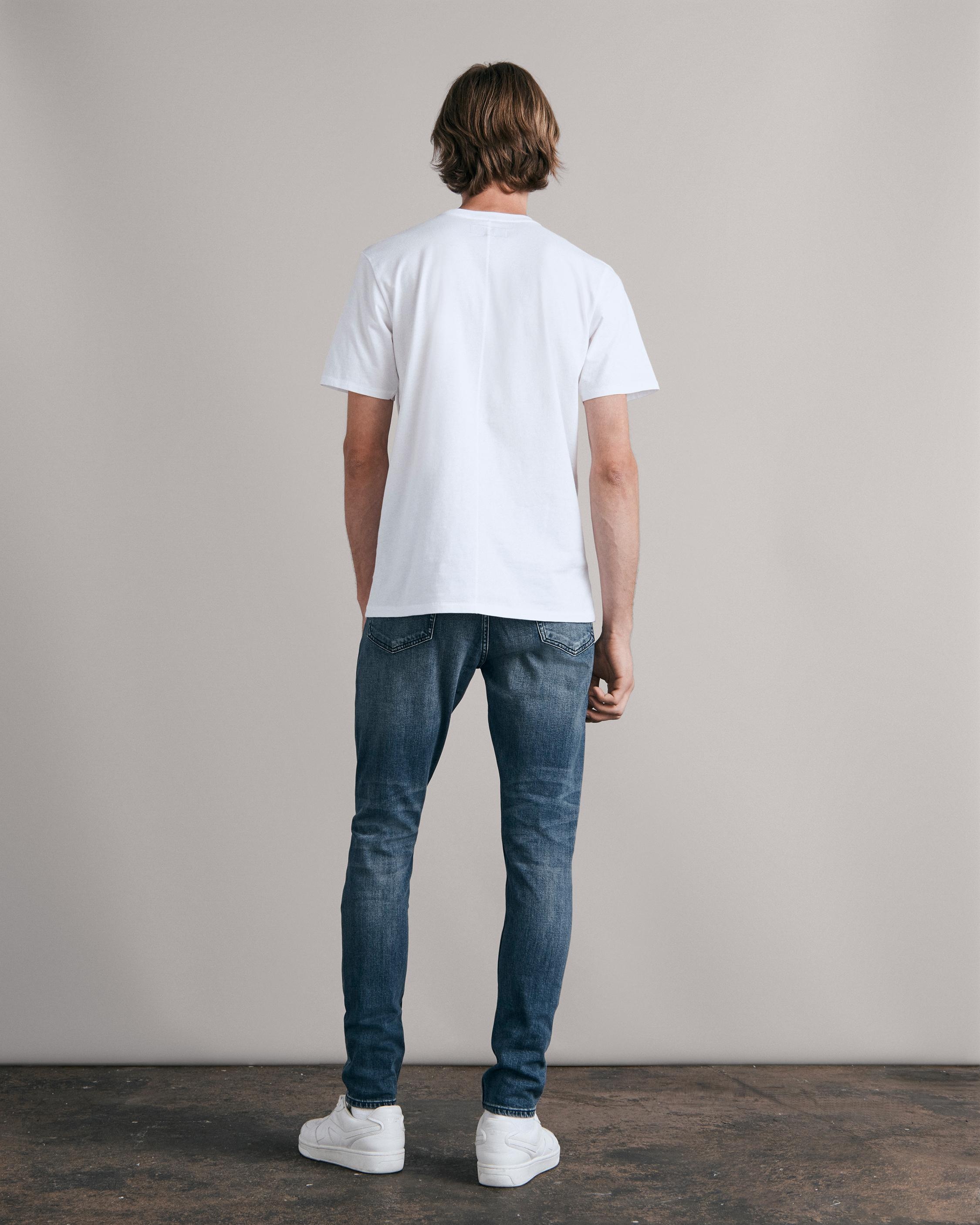 Logo Tee
Organic Cotton T-Shirt - 3