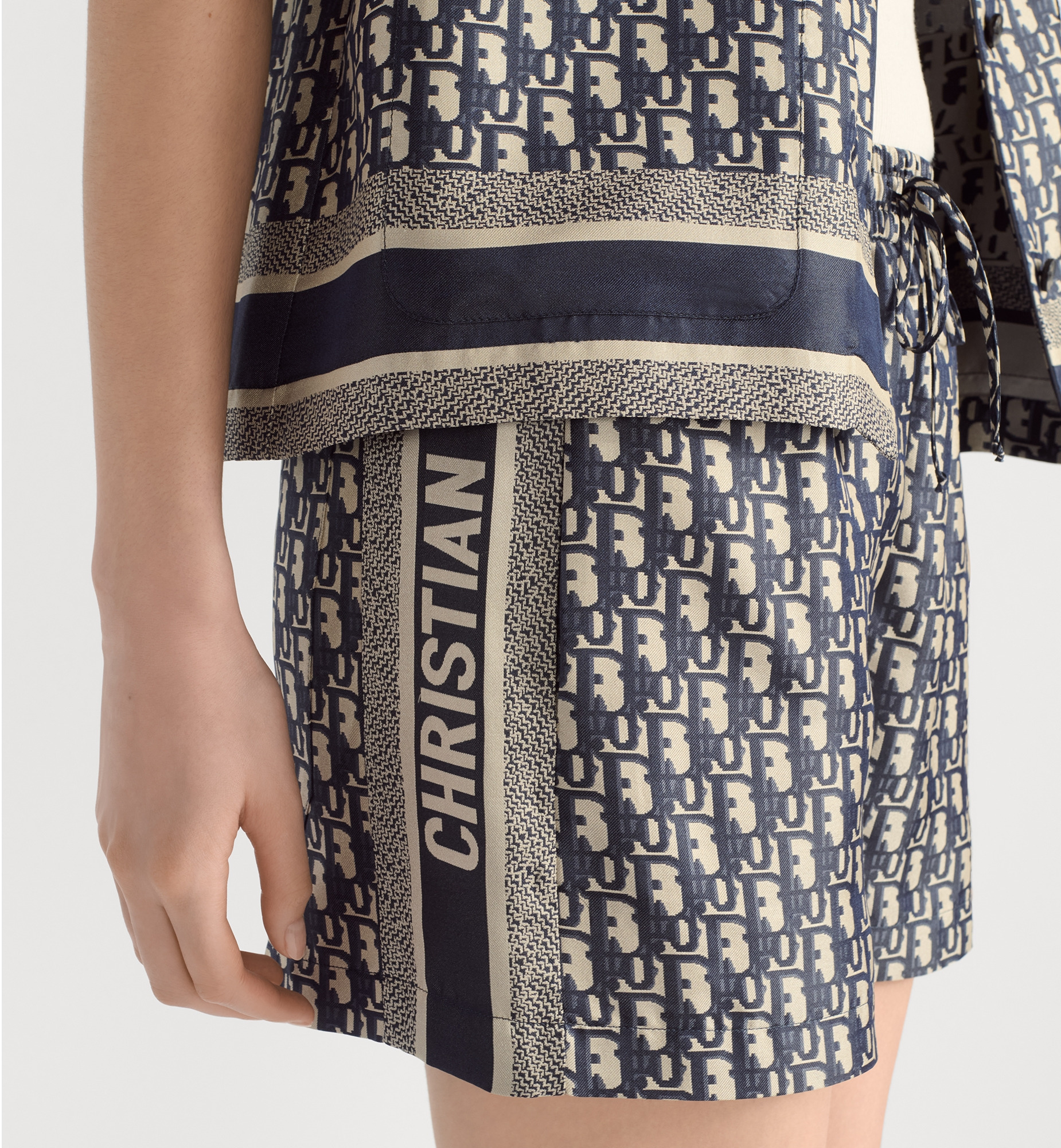 Dior Chez Moi Shorts - 3