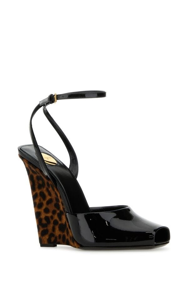 サンダル・ミュール SAINT LAURENT BLACK LEATHER LE SCANDAL SANDALS Saint Laurent La Scandale Patent Ankle-Strap Sandals