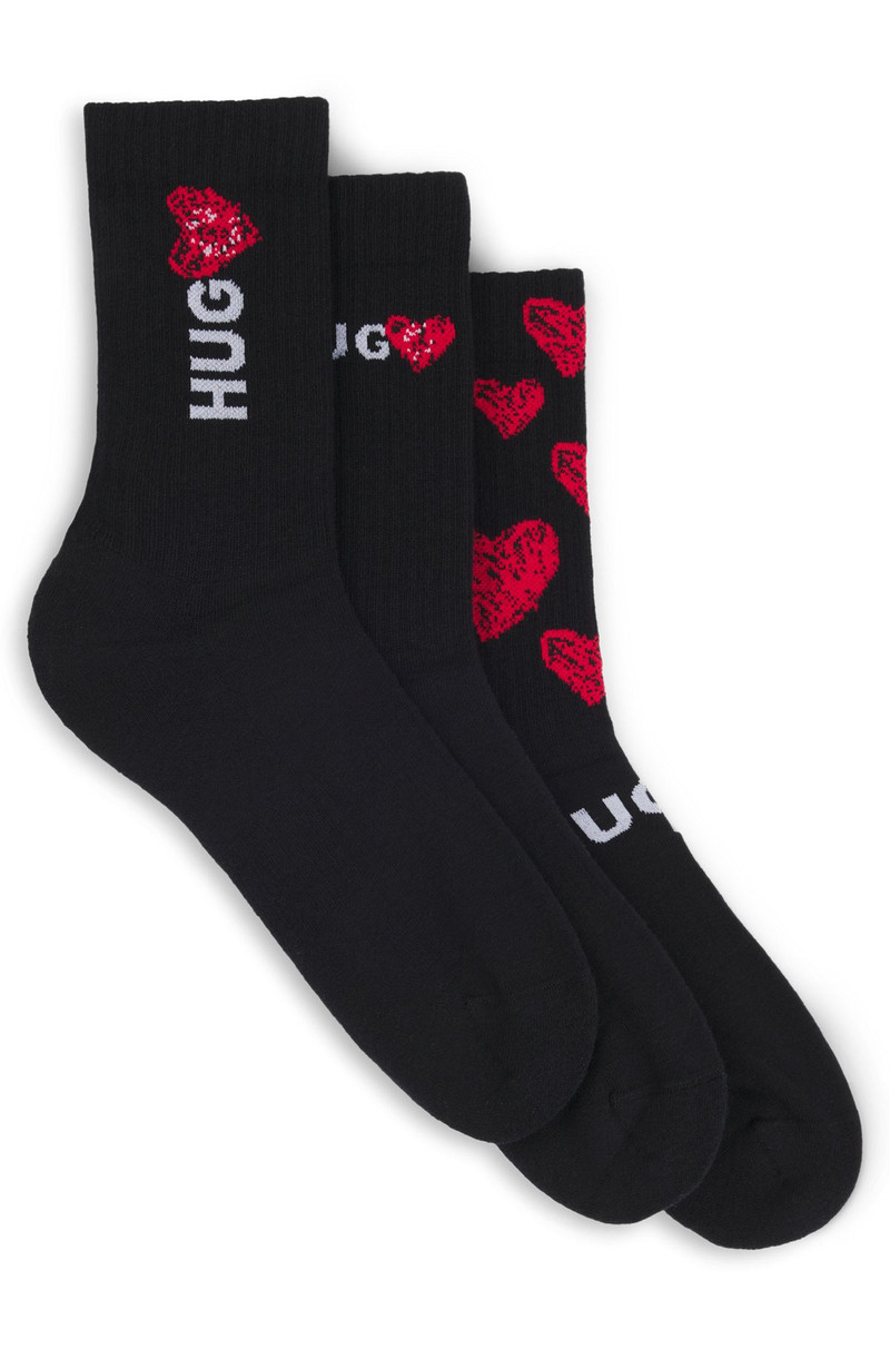THREE-PACK OF QUARTER-LENGTH SOCKS WITH HEART MOTIFS 1