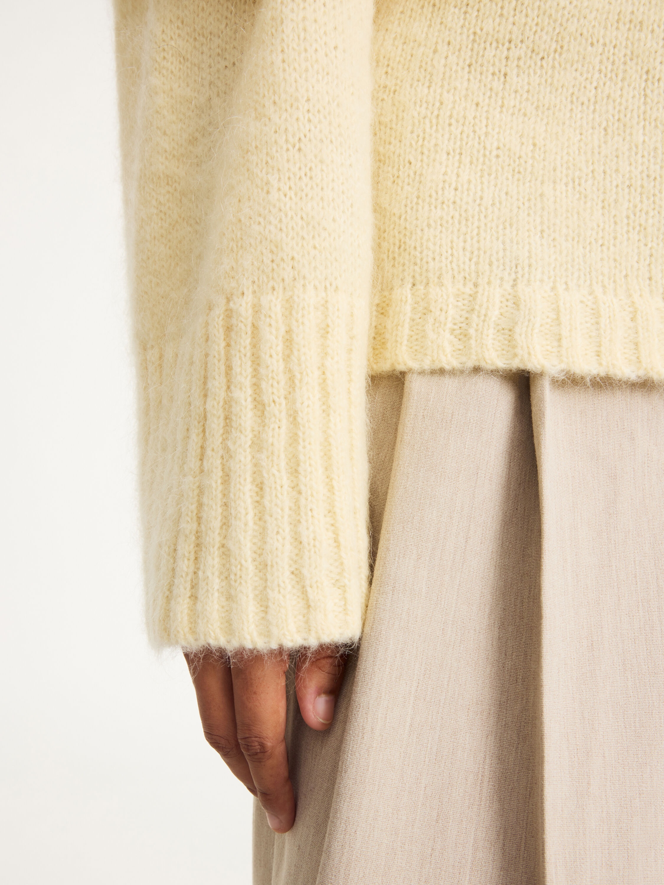 Cierra sweater - 4