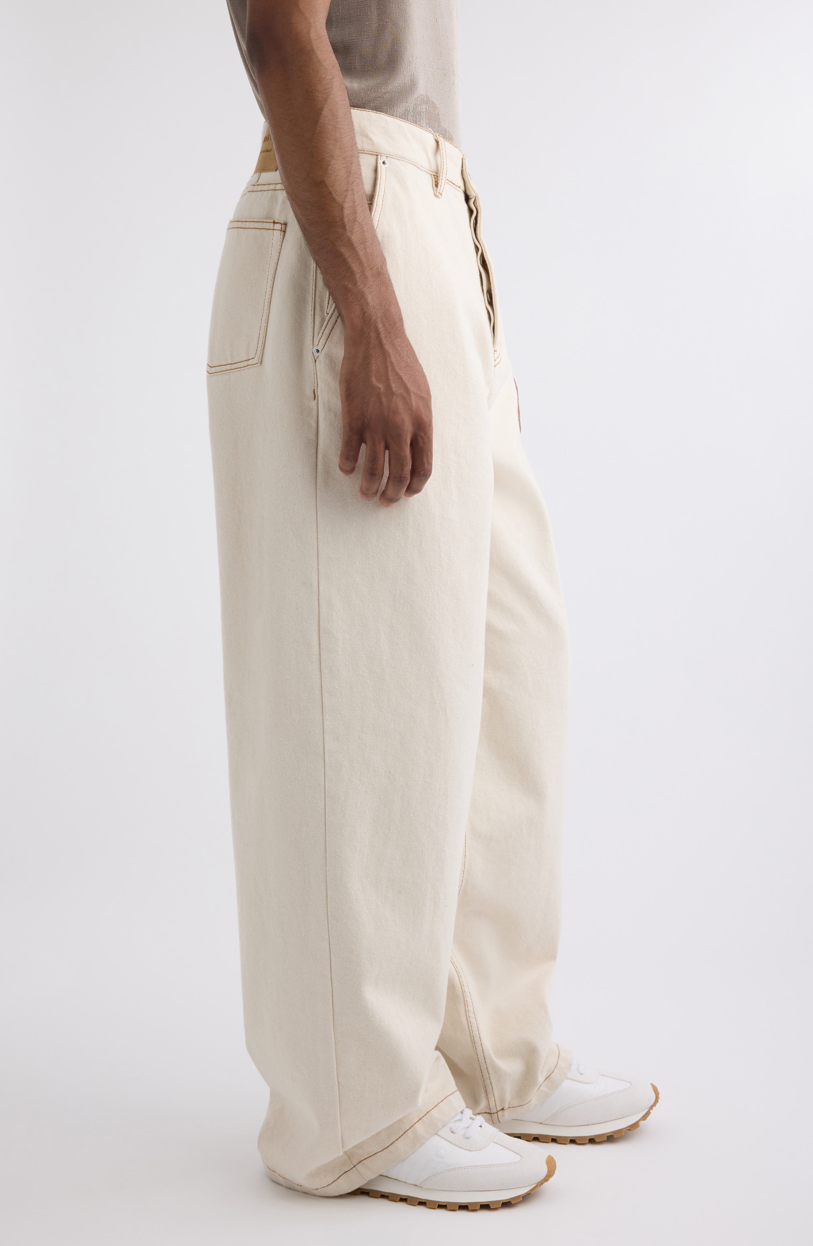 AMI PARIS Wide Leg Jeans in 136 White Cream at Nordstrom - 4