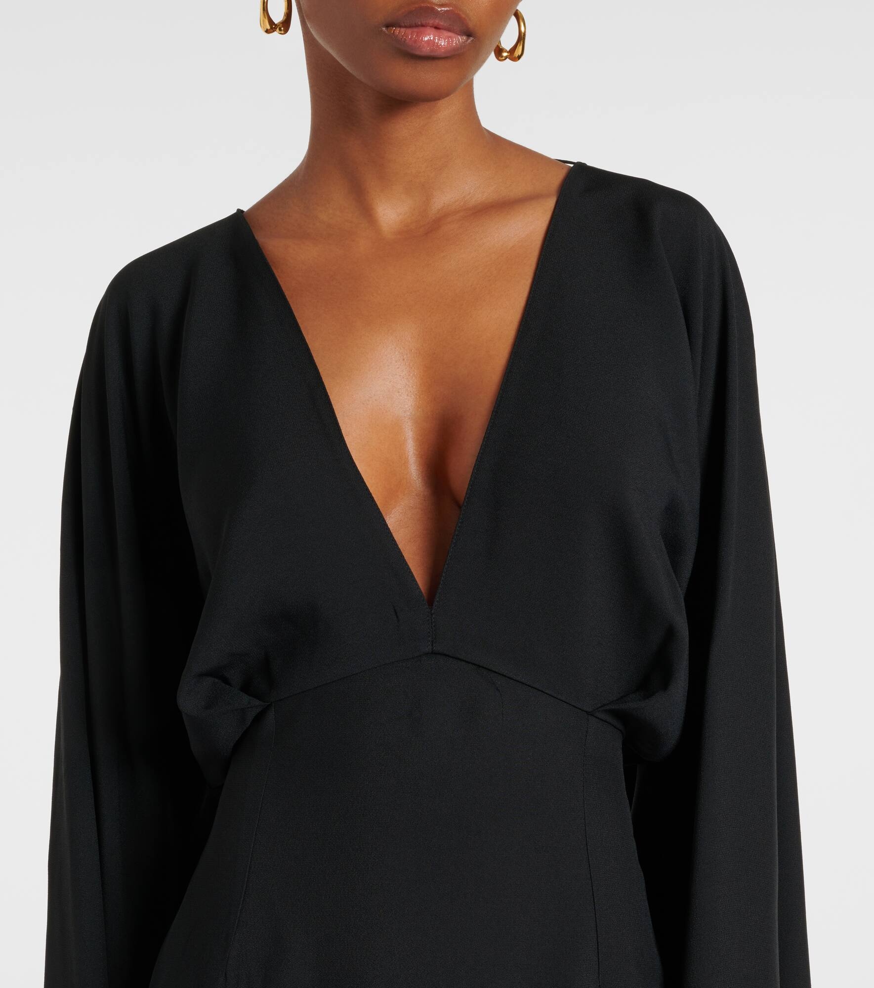 Magnifique fringed crêpe gown - 4