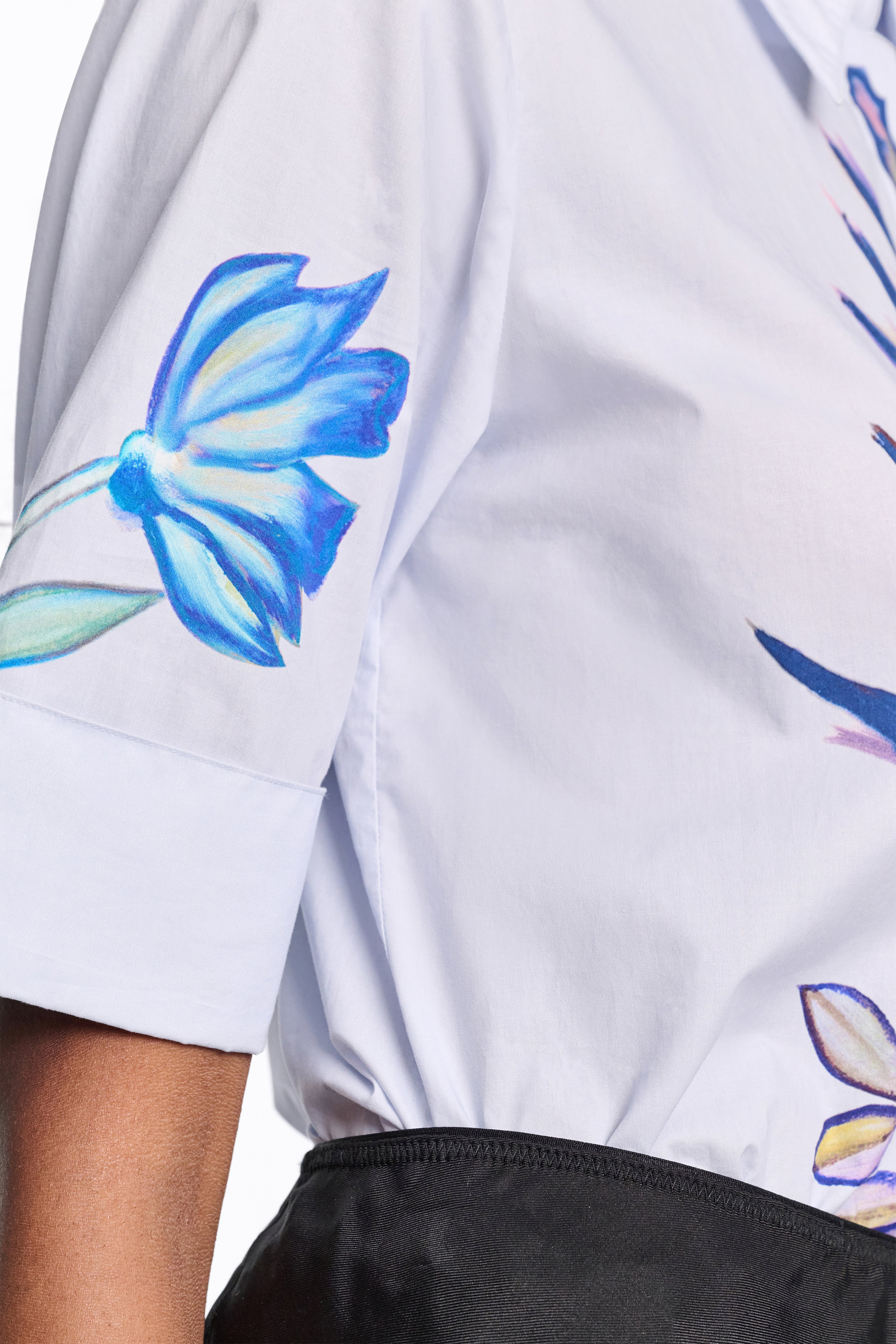 FLORAL EMBRACE blouse - 4