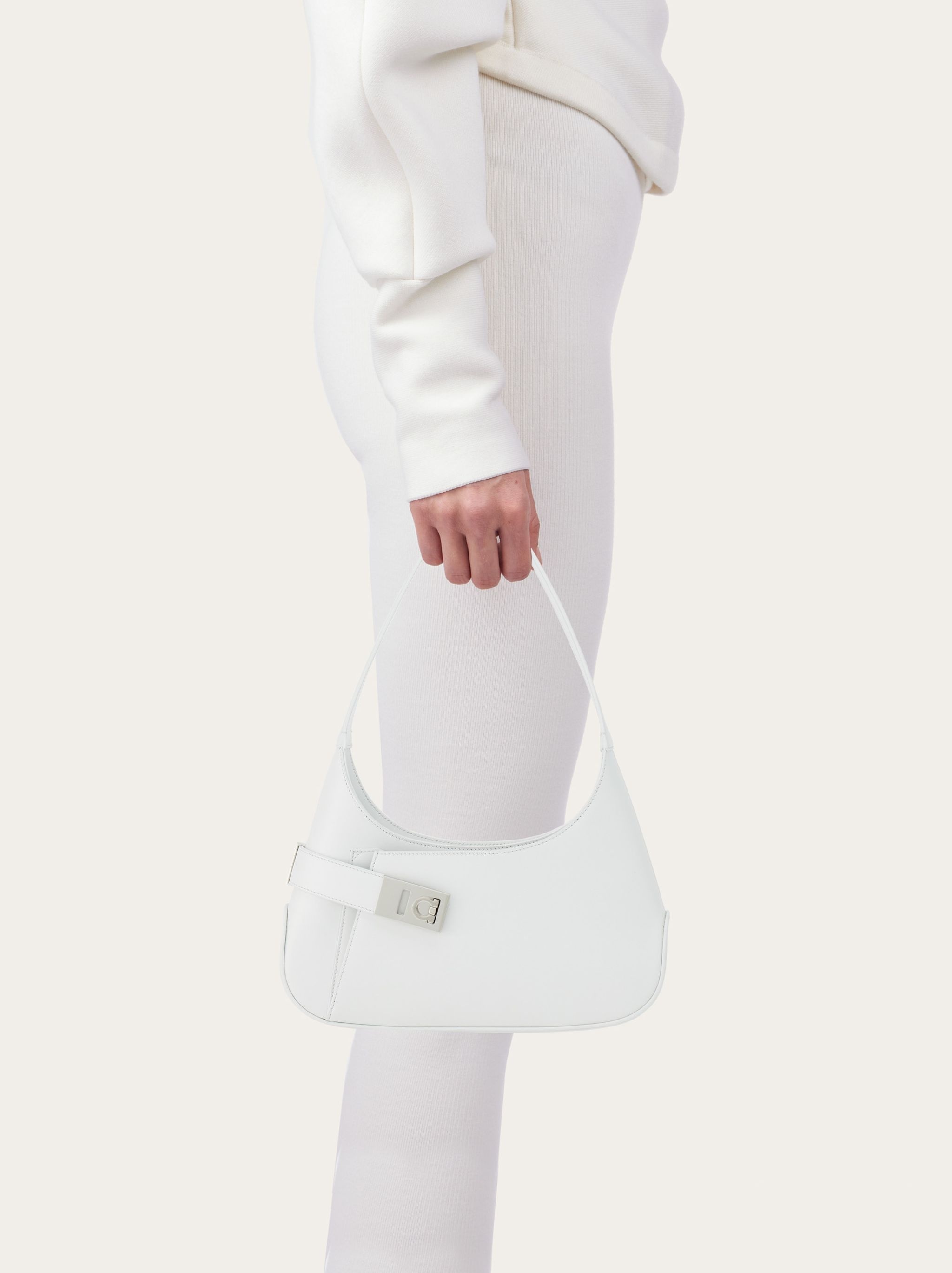 Hobo shoulder bag (M) - 2