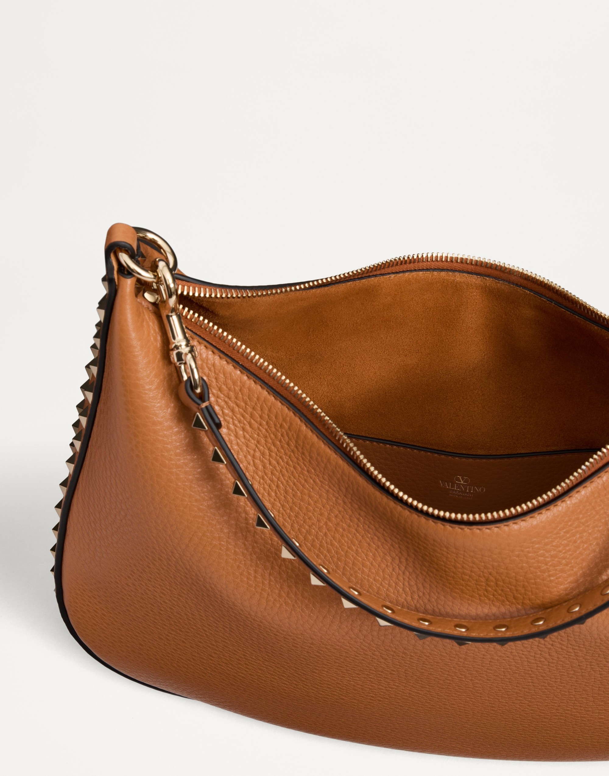 VALENTINO GARAVANI ROCKSTUD HOBO BAG IN GRAINY CALFSKIN - 6