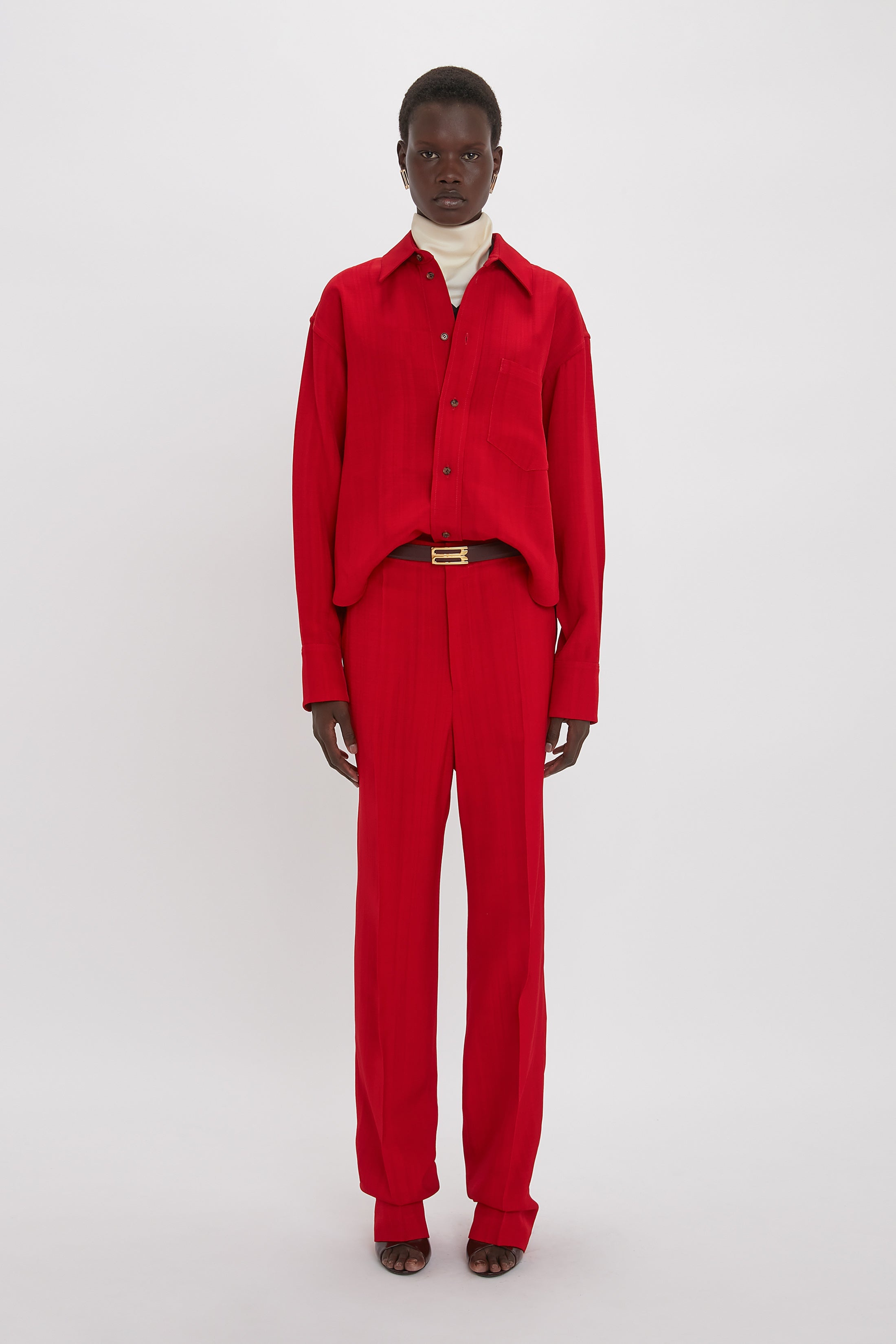 Tapered Leg Trouser In Carmine - 2