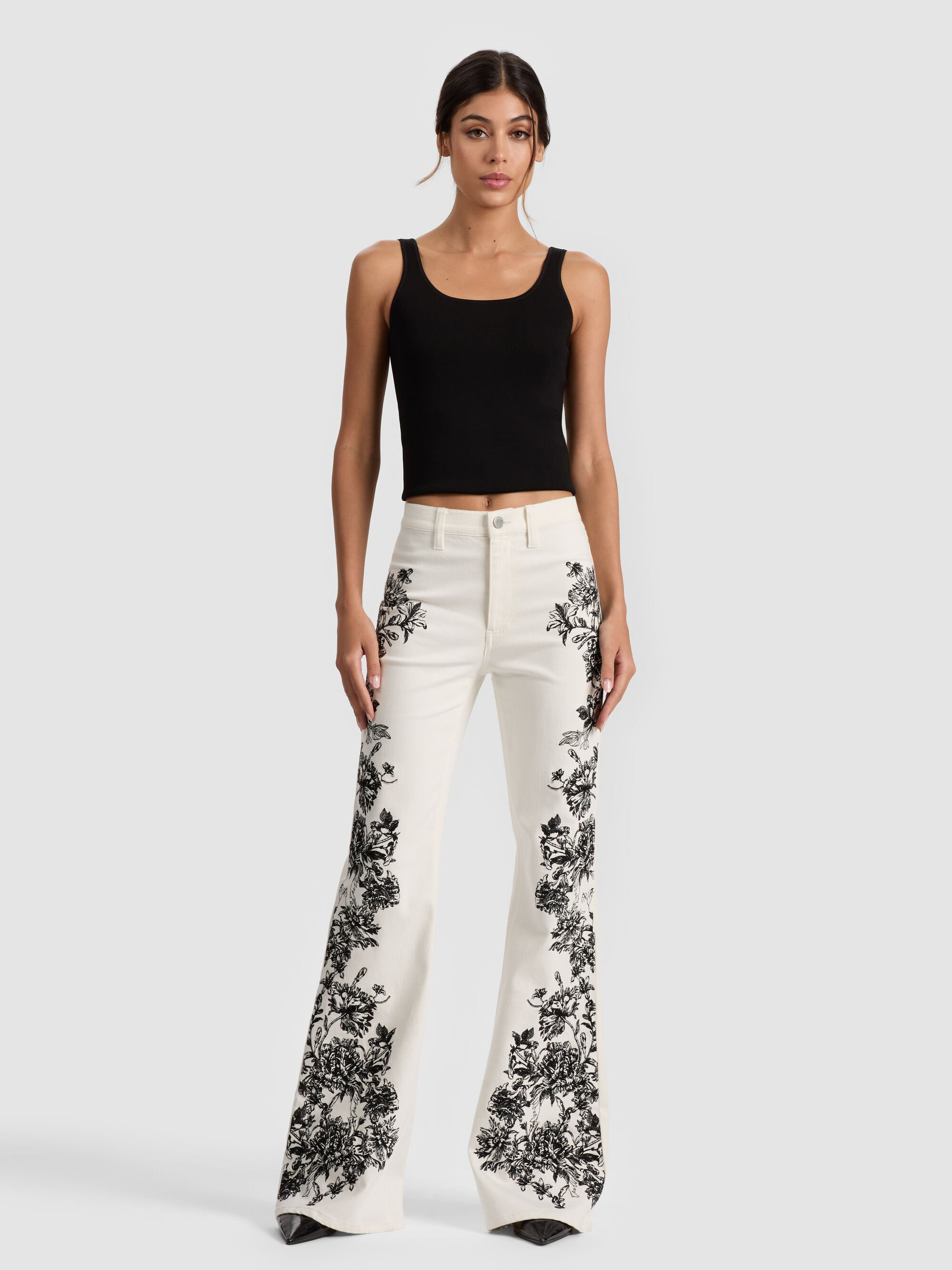 SB EMBROIDERED JEAN - 3