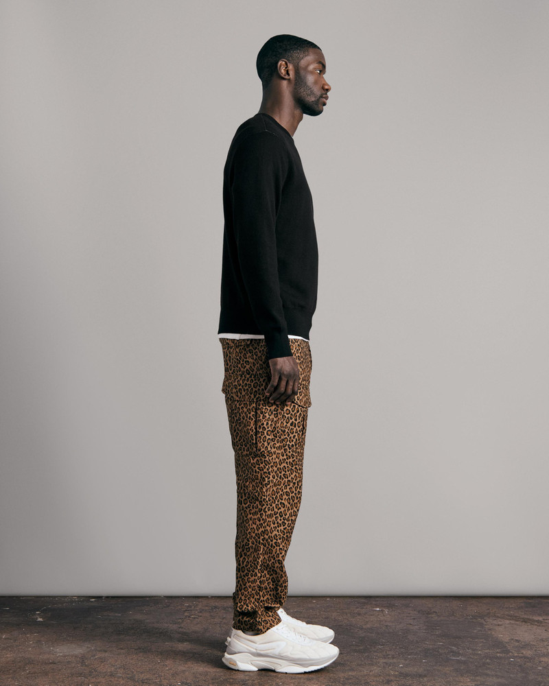 York Merino Crew
Classic Fit Sweater 4