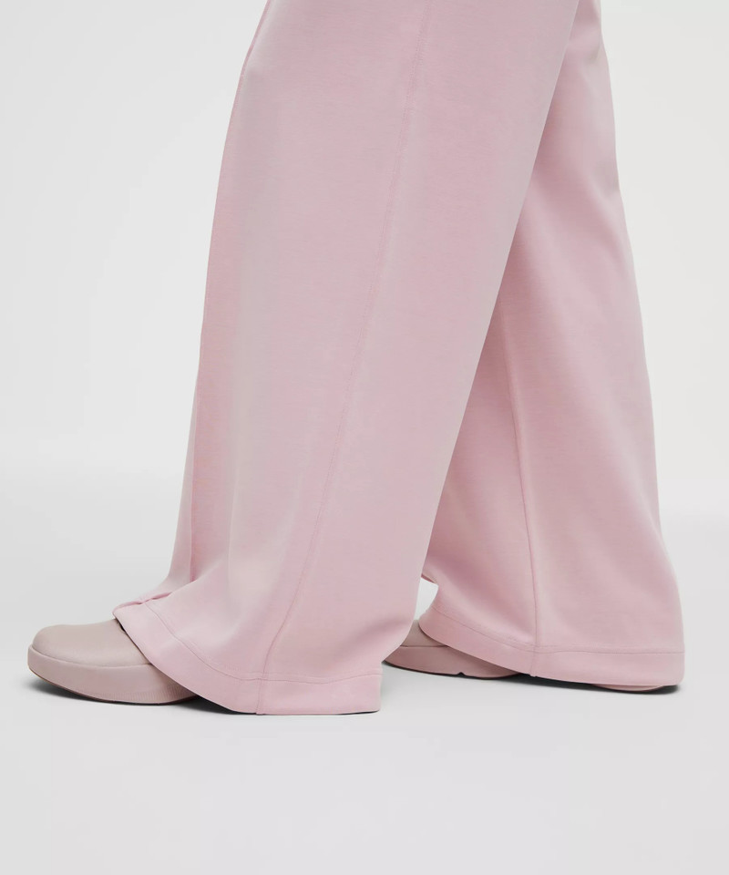 Softstreme Pintuck High-Rise Wide-Leg Pant *Regular 7