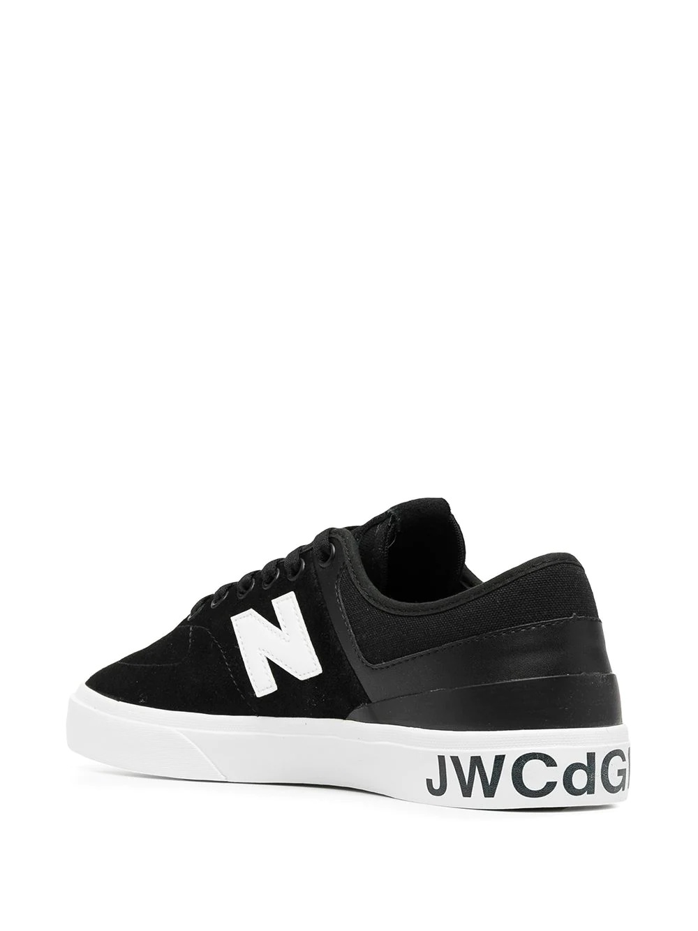 side contrasting logo sneakers - 3