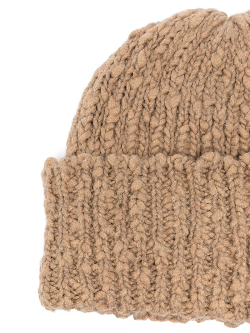 Séfr Hats 3