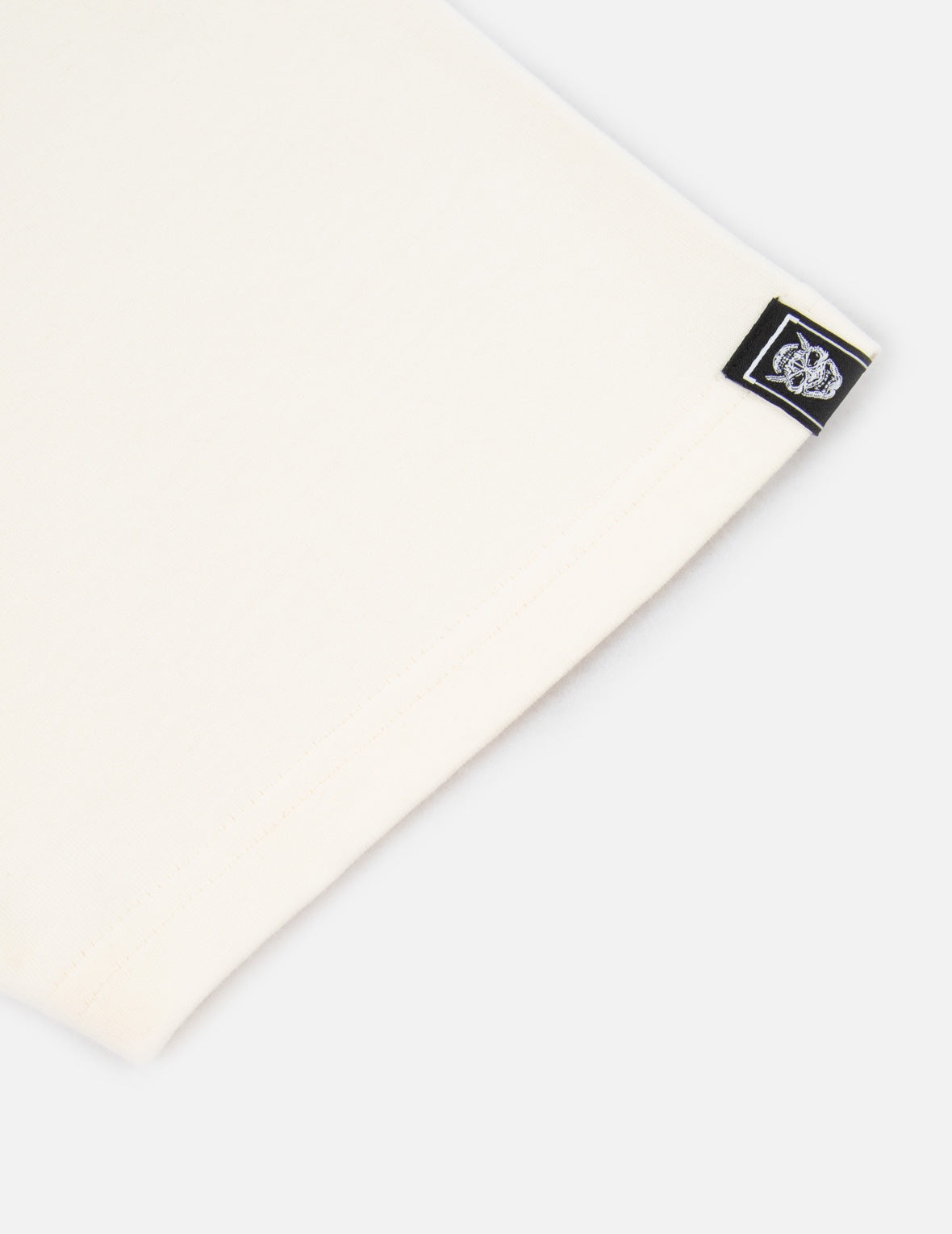Logo and Kamon Foil Print T-shirt - 11